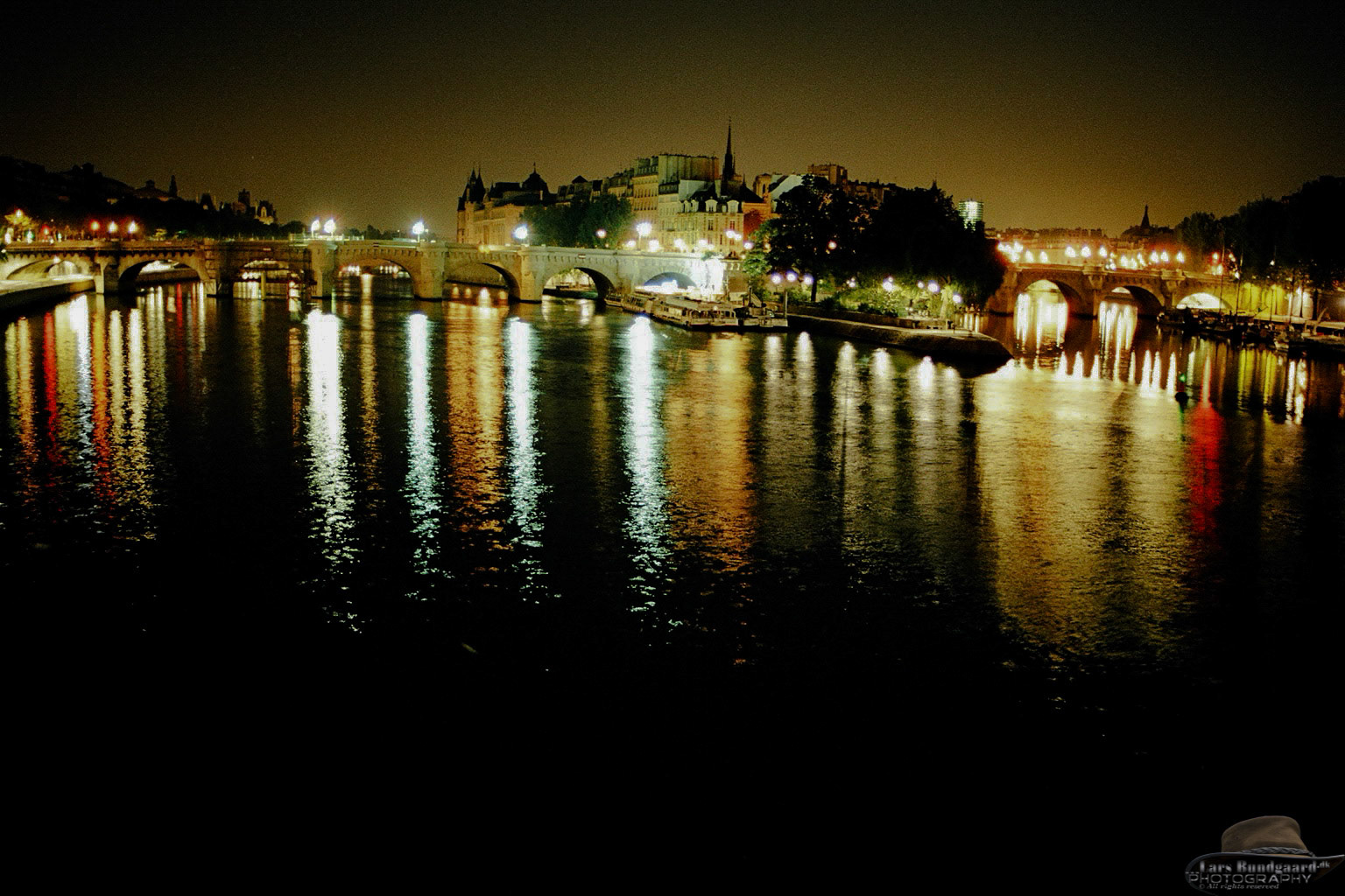 Copyright © Lars Bundgaard, all rights reserved!