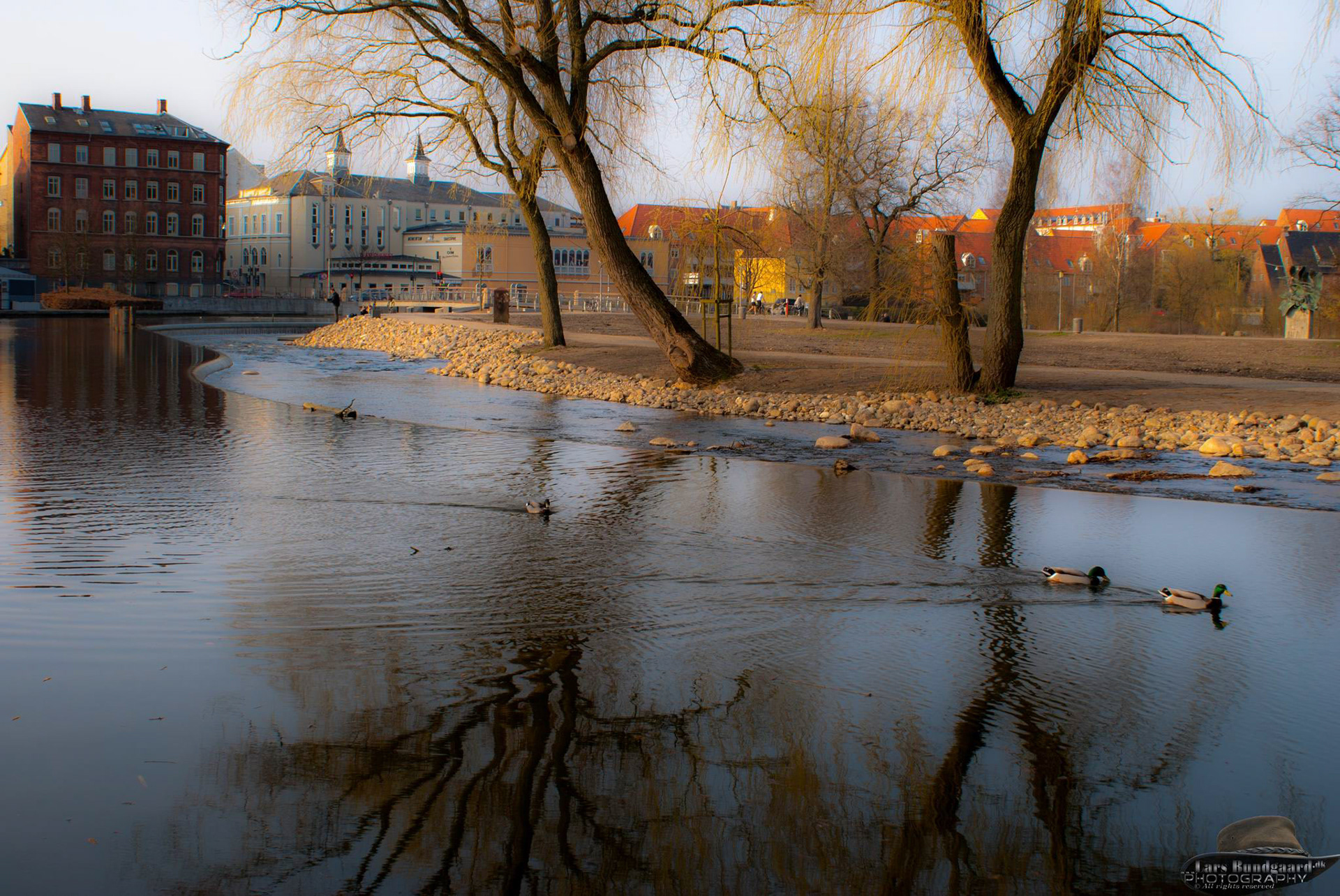 Copyright © Lars Bundgaard, all rights reserved!