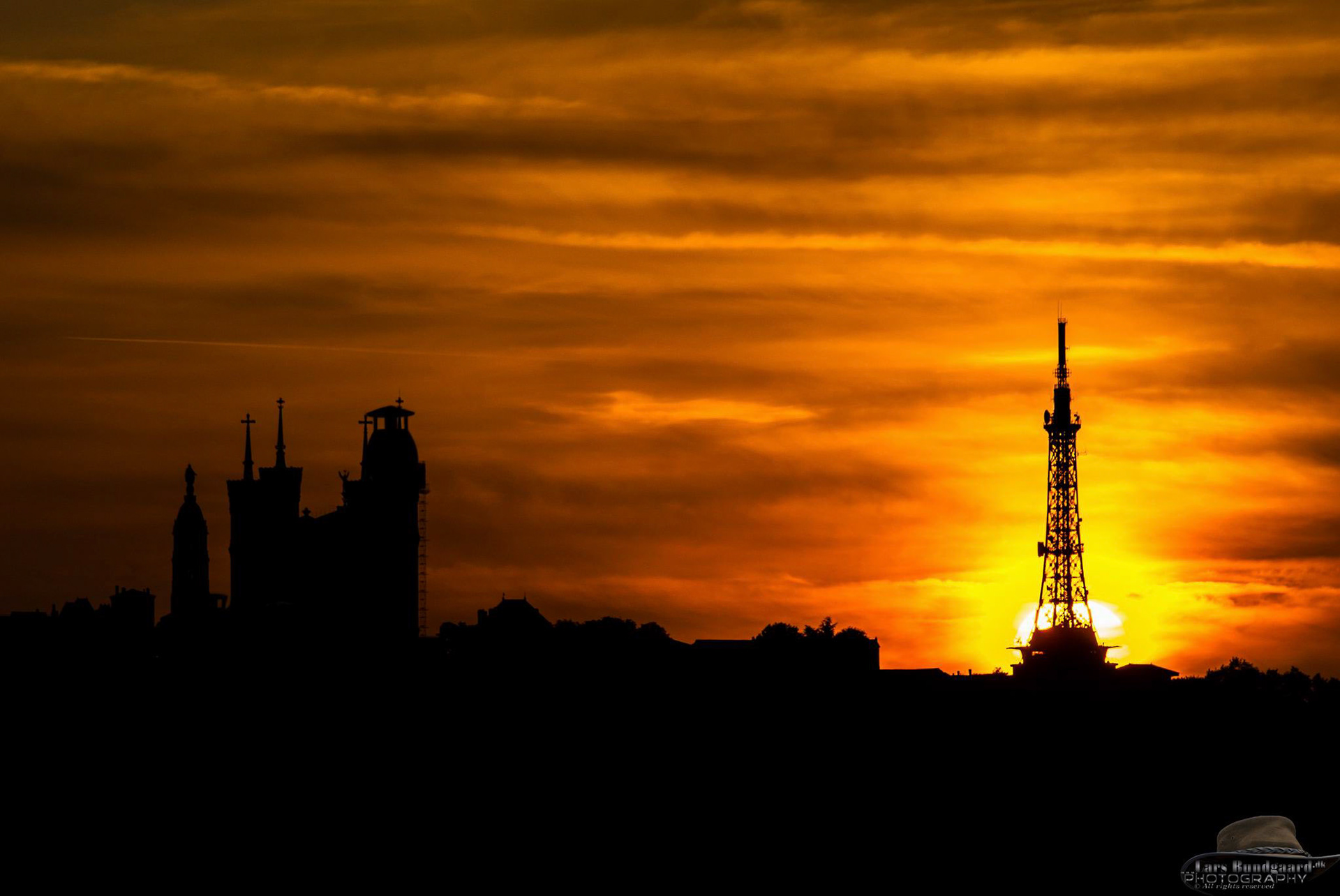 Copyright © Lars Bundgaard, all rights reserved!