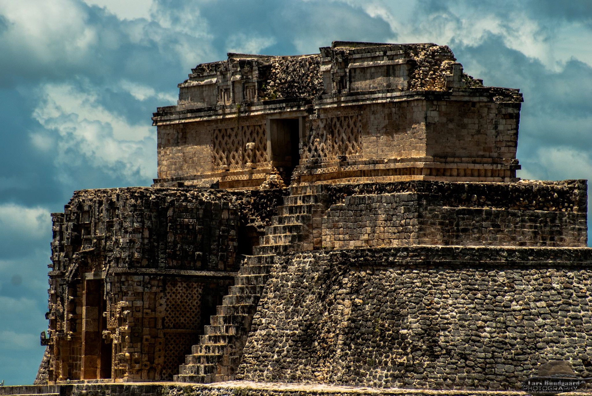 Copyright © Lars Bundgaard, all rights reserved!