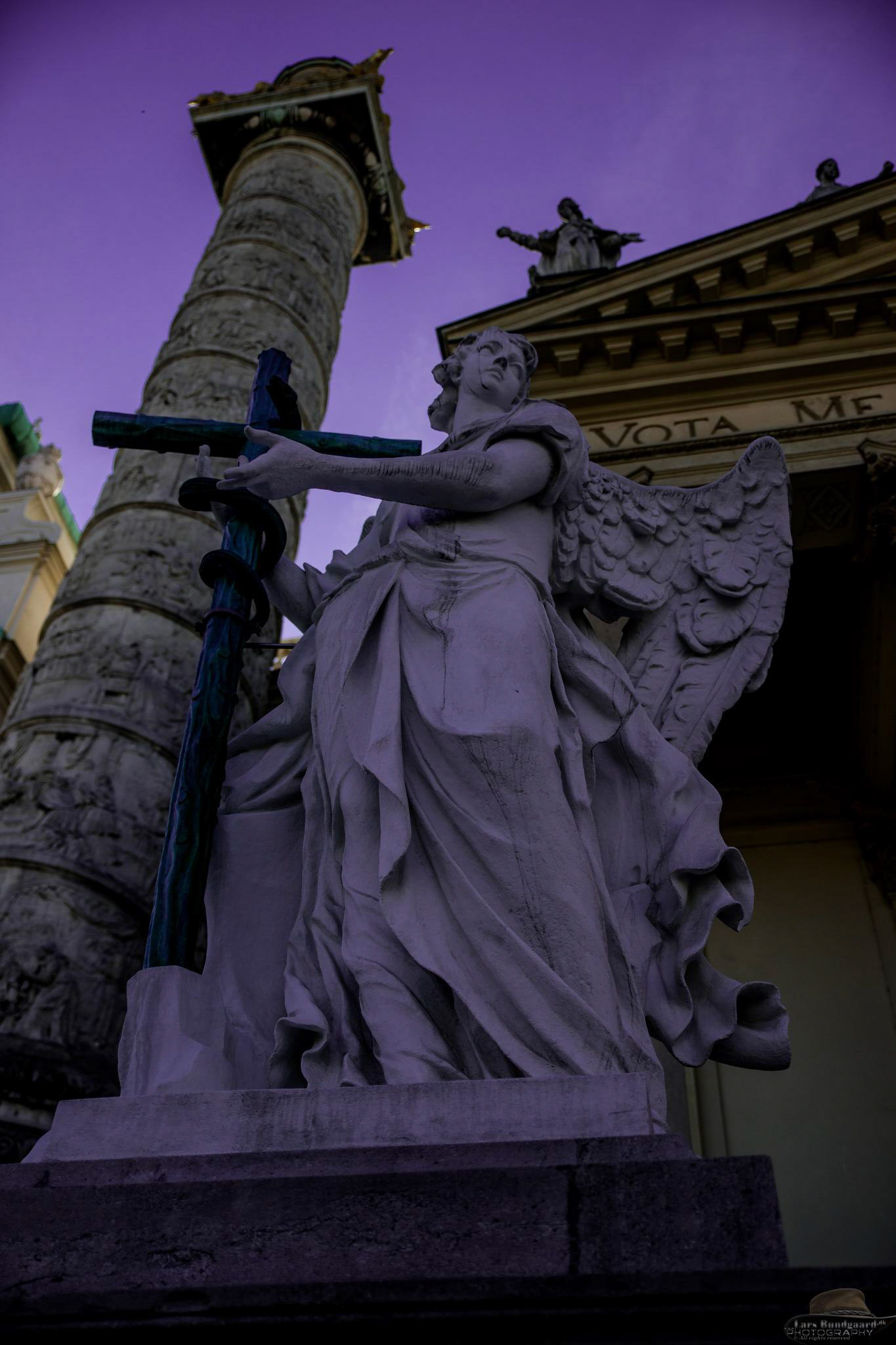 Copyright © Lars Bundgaard, all rights reserved!