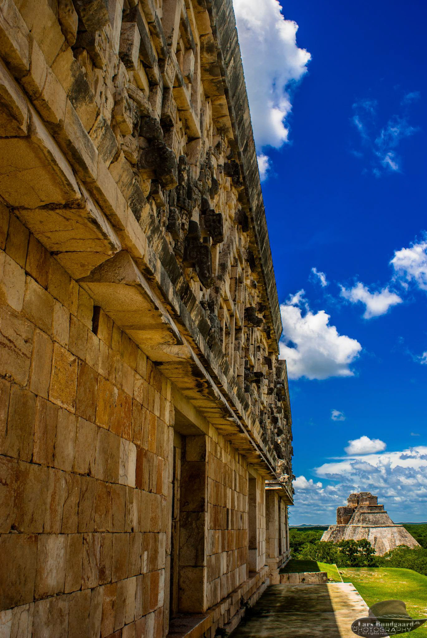 Copyright © Lars Bundgaard, all rights reserved!