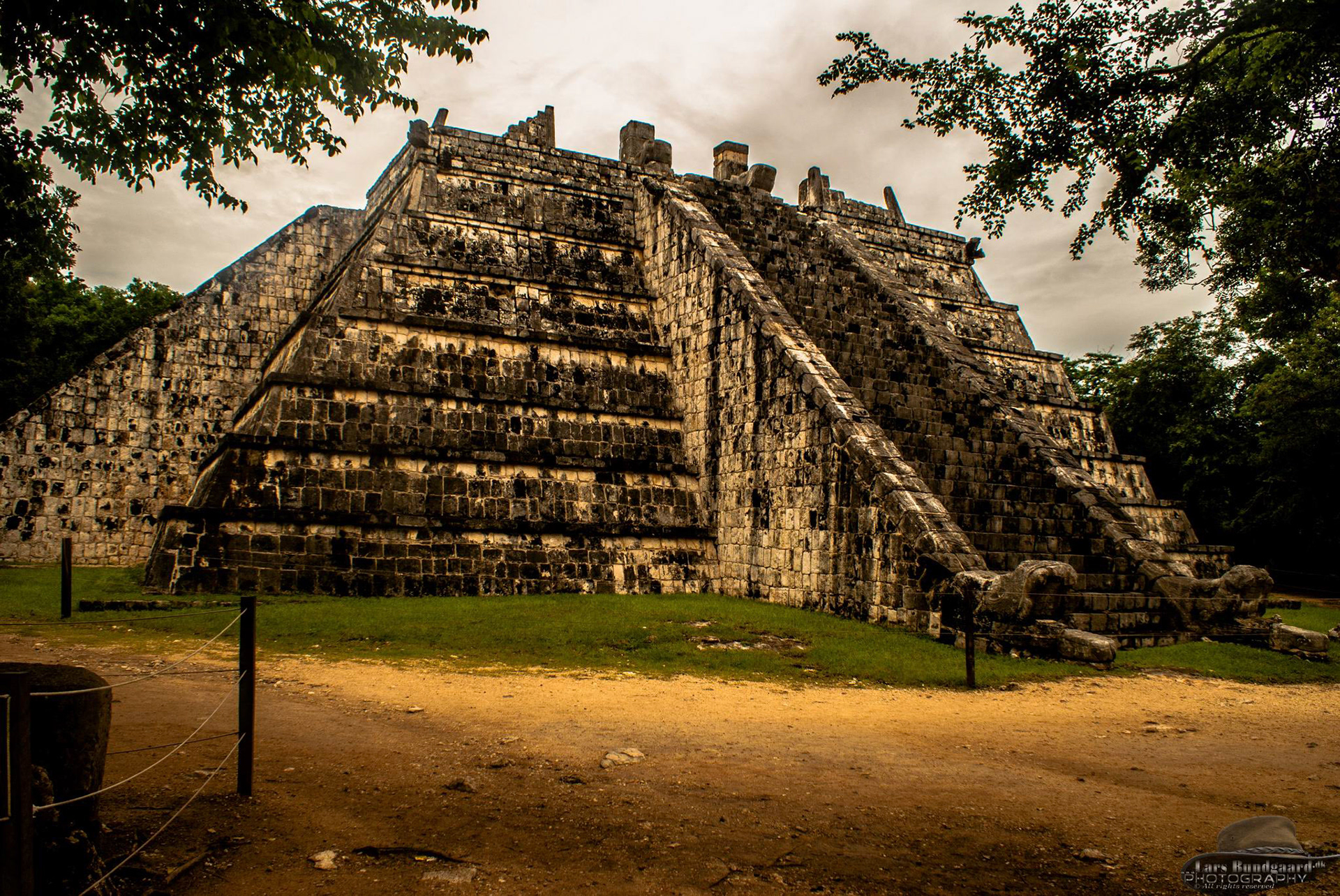 Copyright © Lars Bundgaard, all rights reserved!