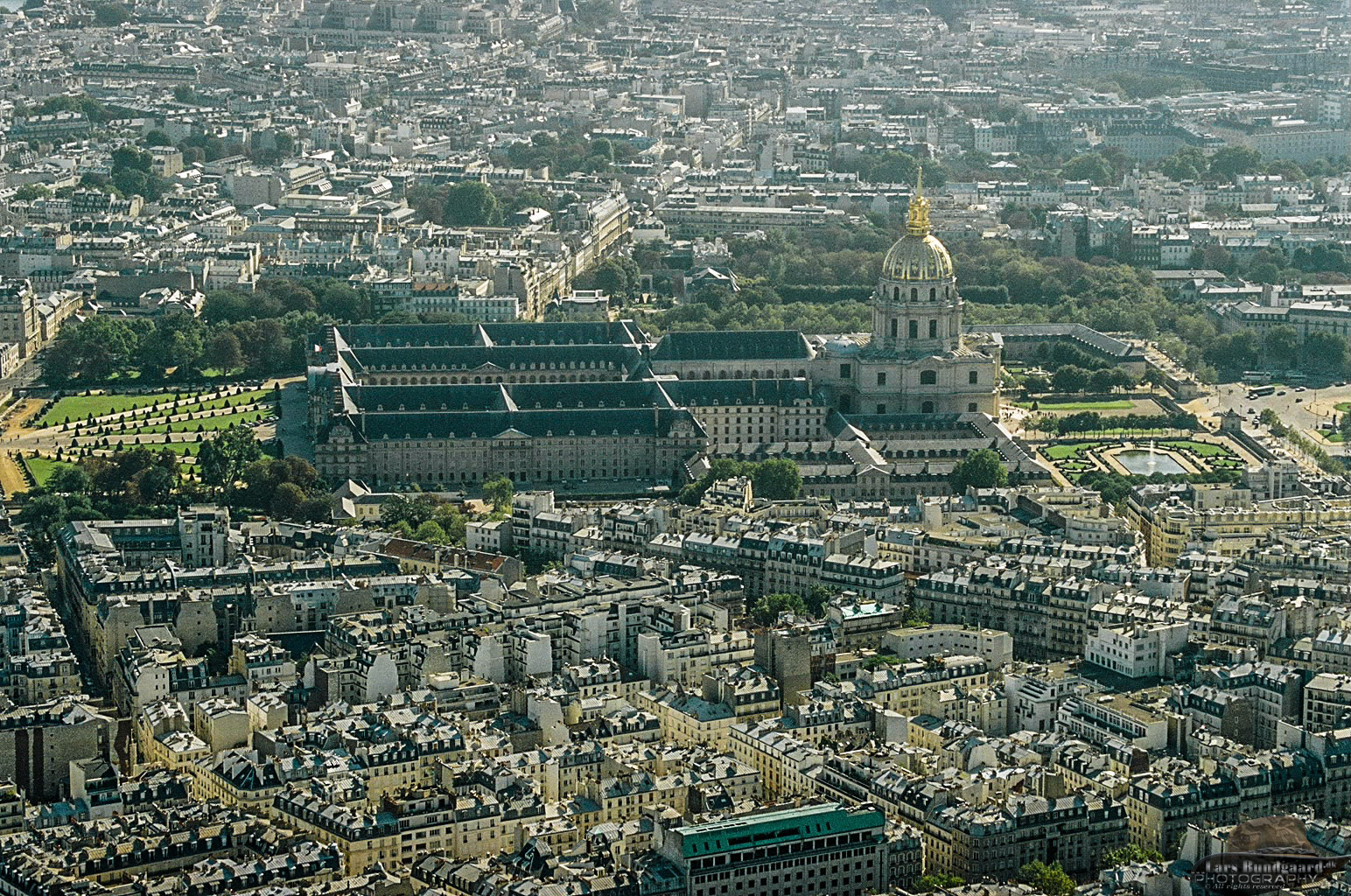 Copyright © Lars Bundgaard, all rights reserved!