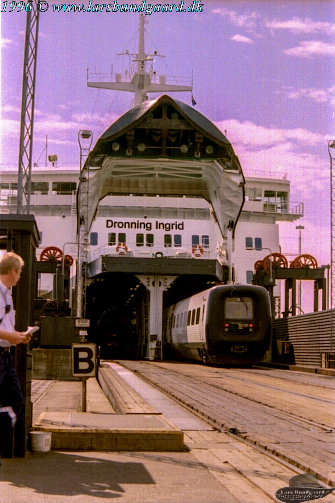 Copyright © Lars Bundgaard, all rights reserved!