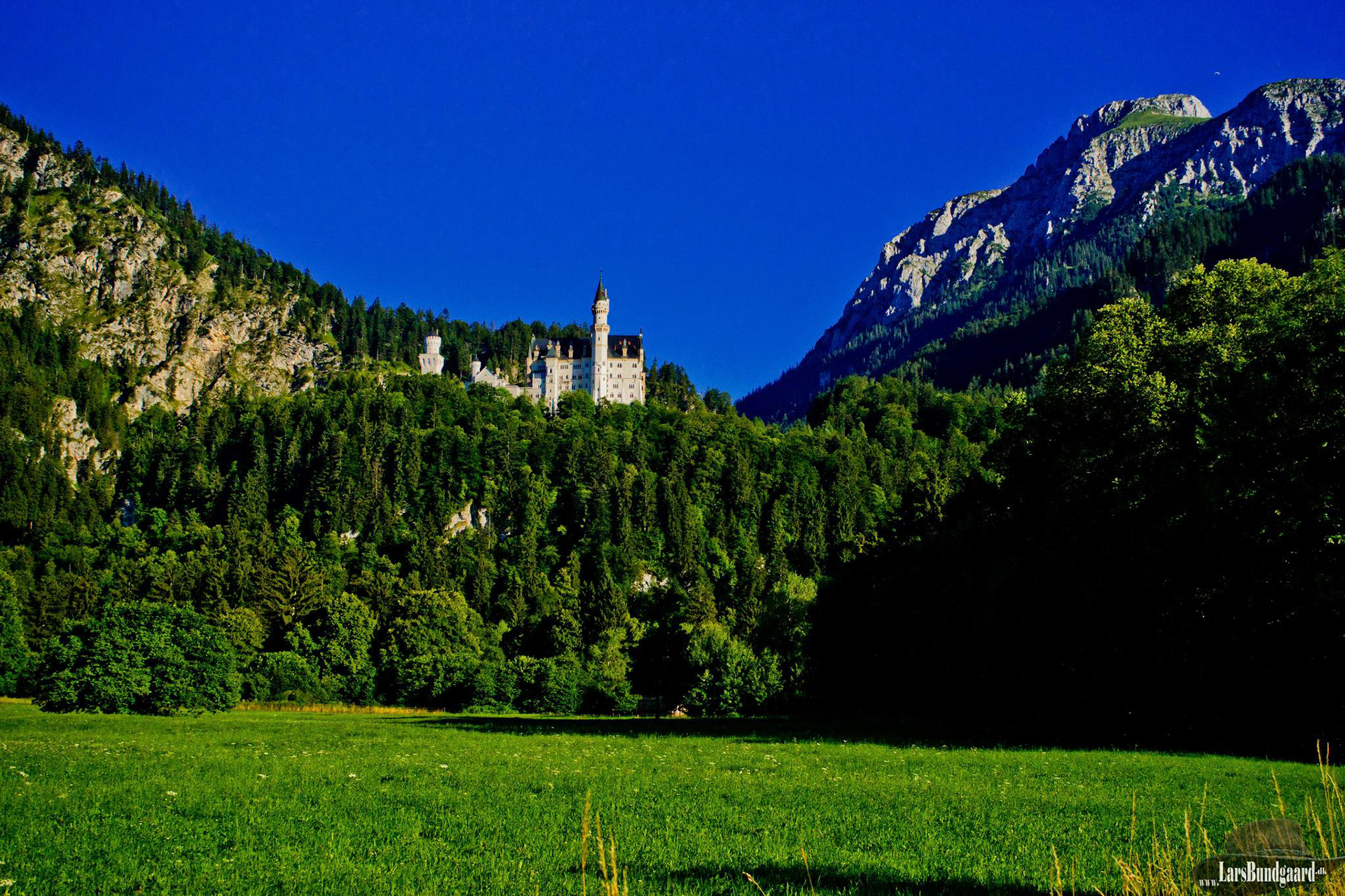 Copyright © Lars Bundgaard, all rights reserved!