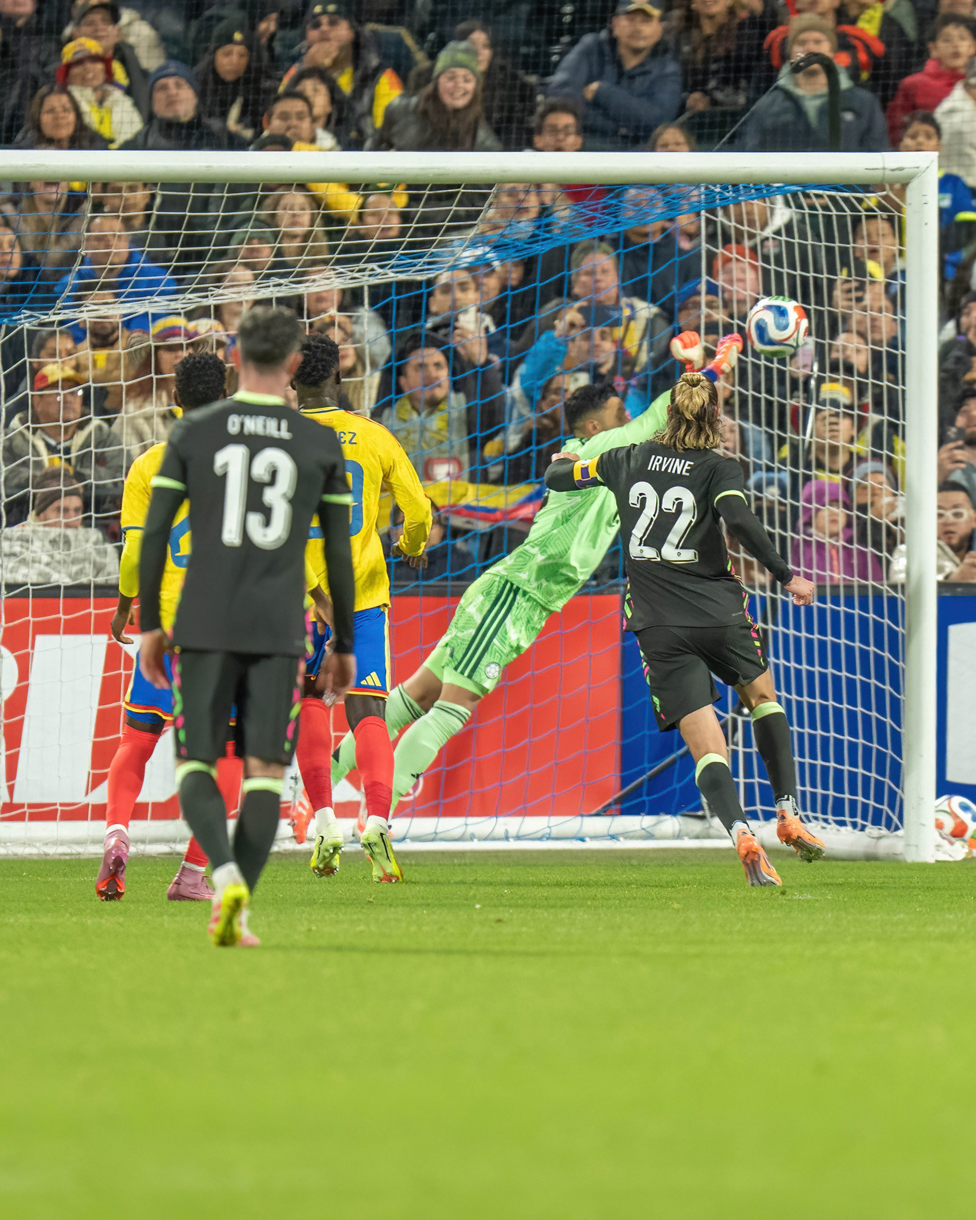 Colombia vs. Australia – International Friendly, 2025. As part of their preparation on the road to the World Cup, Colombia delivered a strong 3–0 victory over Australia. A match filled with intensity, discipline, and confidence, showcasing a team ready for the global stage.