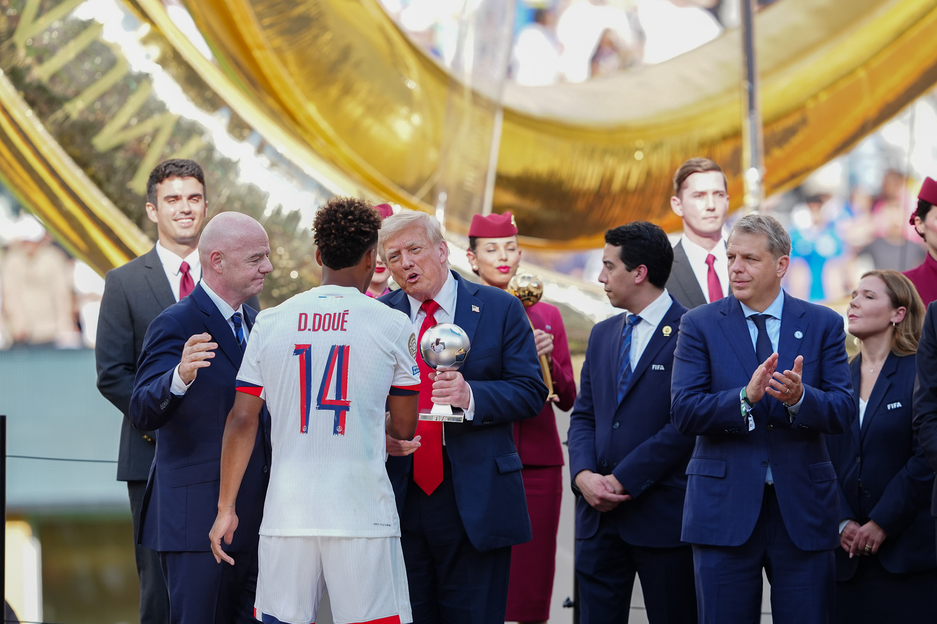(SPO) Medal Ceremony for Players of Chelsea and PSG: FIFA Club World Cup 2925. July 13, 2025, New Jersey, USA: Medal Ceremony of finalists of FIFA Club World Cup 2025 presented by US President Donald Trump and FIFA President Gianni Infantino after soccer match between Chelsea and PSG valid for the finals of FIFA Club World Cup 2025 at MetLife stadium in New Jersey. Chelsea won 3-0.