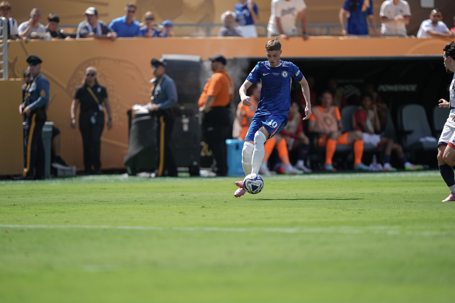 (SPO) Medal Ceremony for Players of Chelsea and PSG: FIFA Club World Cup 2925. July 13, 2025, New Jersey, USA: Medal Ceremony of finalists of FIFA Club World Cup 2025 presented by US President Donald Trump and FIFA President Gianni Infantino after soccer match between Chelsea and PSG valid for the finals of FIFA Club World Cup 2025 at MetLife stadium in New Jersey. Chelsea won 3-0.