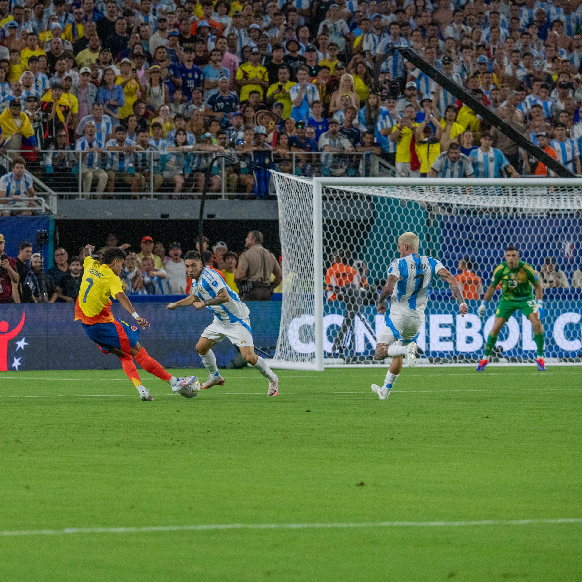 Colombia vs. Argentina — Copa América Final, 2024. In a historic showdown, Colombia battled Argentina in a thrilling final that captured the passion of an entire continent. A match defined by intensity, resilience, and heart, showcasing Colombia’s strength and determination on one of the biggest stages in world football.