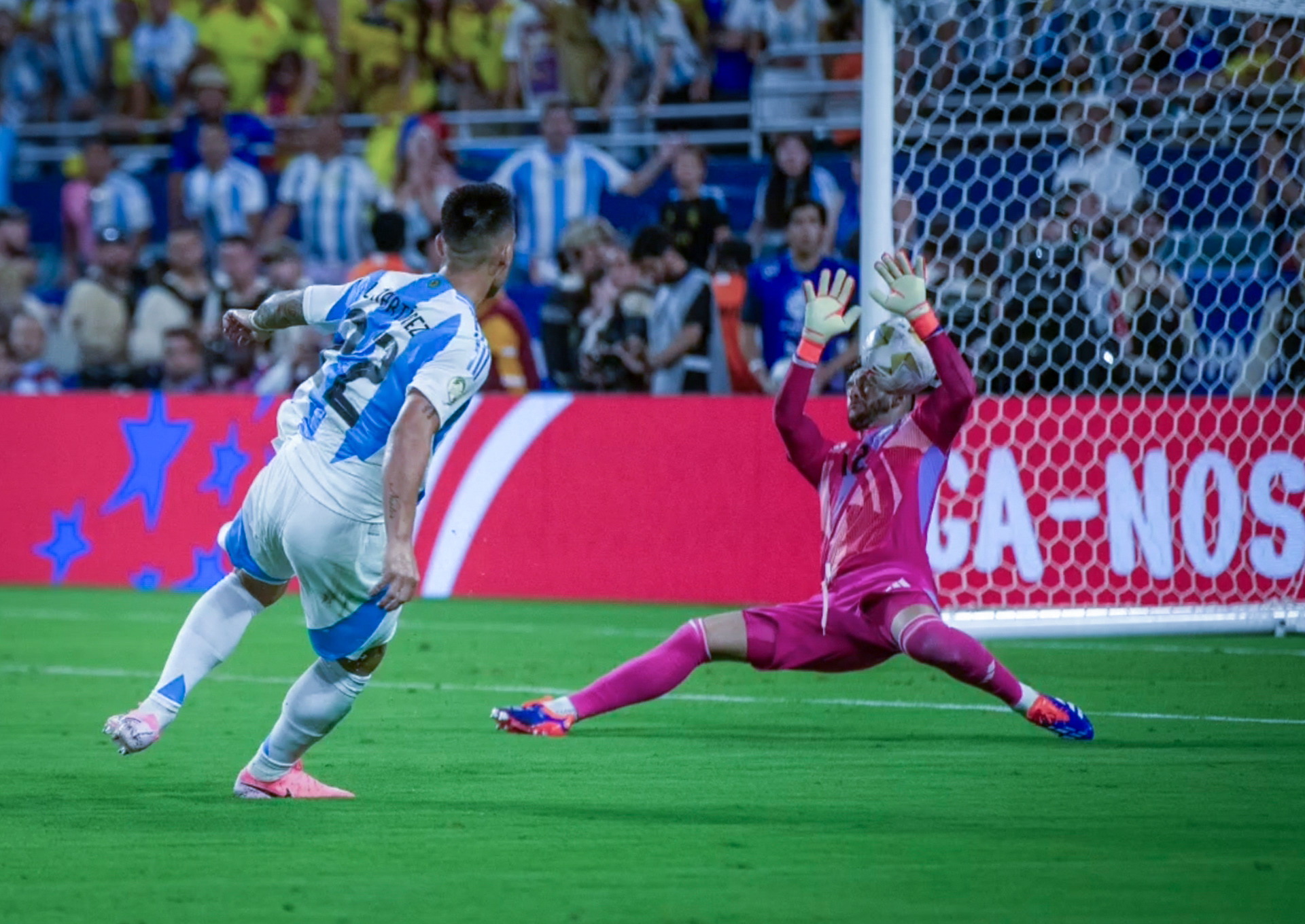 Colombia vs. Argentina — Copa América Final, 2024. In a historic showdown, Colombia battled Argentina in a thrilling final that captured the passion of an entire continent. A match defined by intensity, resilience, and heart, showcasing Colombia’s strength and determination on one of the biggest stages in world football.