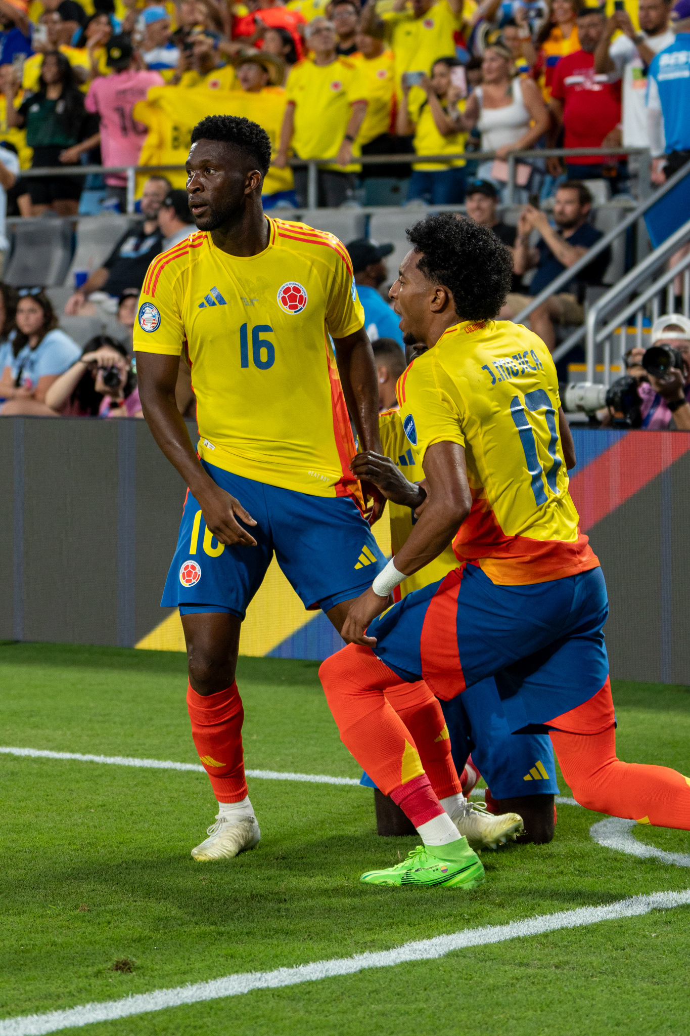 Colombia vs. Uruguay — Copa América Semifinal, 2024. A fierce battle under the lights, where intensity and character defined every minute. Colombia faced Uruguay in a hard-fought semifinal marked by passion, tactical discipline, and unwavering determination — a performance that reflected the heart of a nation dreaming of the final stage.