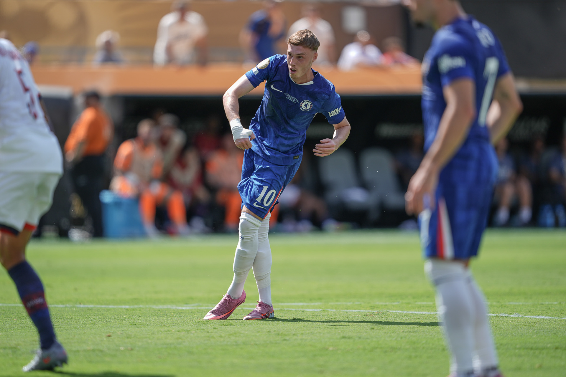 (SPO) Medal Ceremony for Players of Chelsea and PSG: FIFA Club World Cup 2925. July 13, 2025, New Jersey, USA: Medal Ceremony of finalists of FIFA Club World Cup 2025 presented by US President Donald Trump and FIFA President Gianni Infantino after soccer match between Chelsea and PSG valid for the finals of FIFA Club World Cup 2025 at MetLife stadium in New Jersey. Chelsea won 3-0.