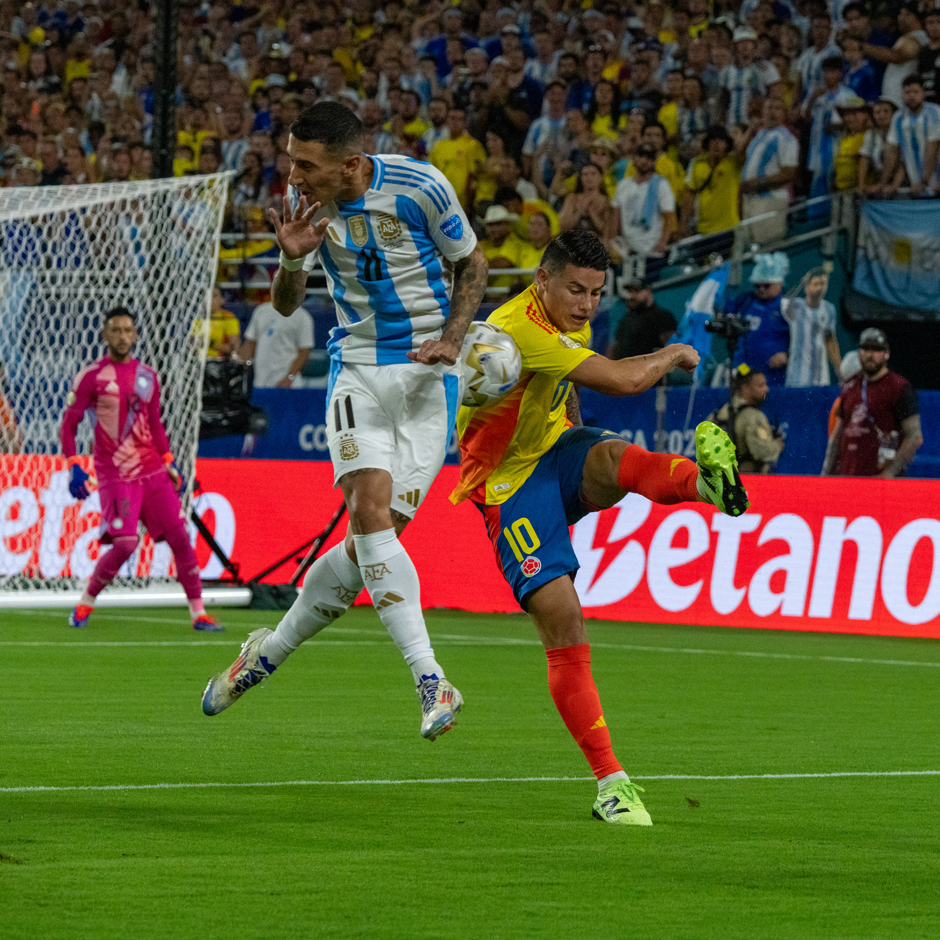 Colombia vs. Argentina — Copa América Final, 2024. In a historic showdown, Colombia battled Argentina in a thrilling final that captured the passion of an entire continent. A match defined by intensity, resilience, and heart, showcasing Colombia’s strength and determination on one of the biggest stages in world football.