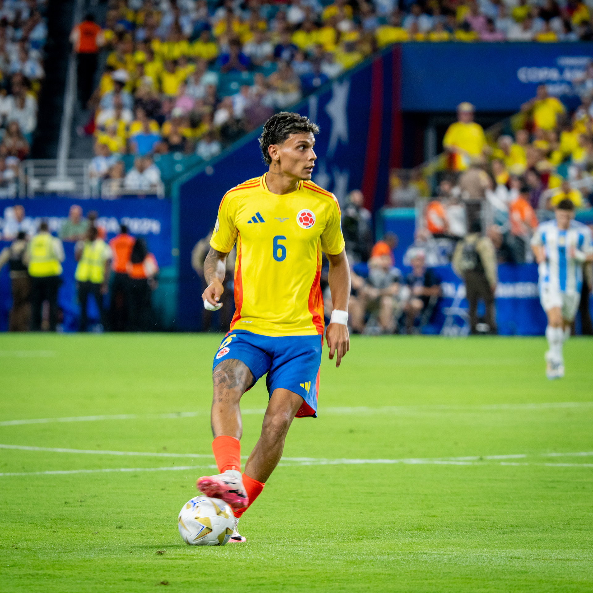 Colombia vs. Argentina — Copa América Final, 2024. In a historic showdown, Colombia battled Argentina in a thrilling final that captured the passion of an entire continent. A match defined by intensity, resilience, and heart, showcasing Colombia’s strength and determination on one of the biggest stages in world football.