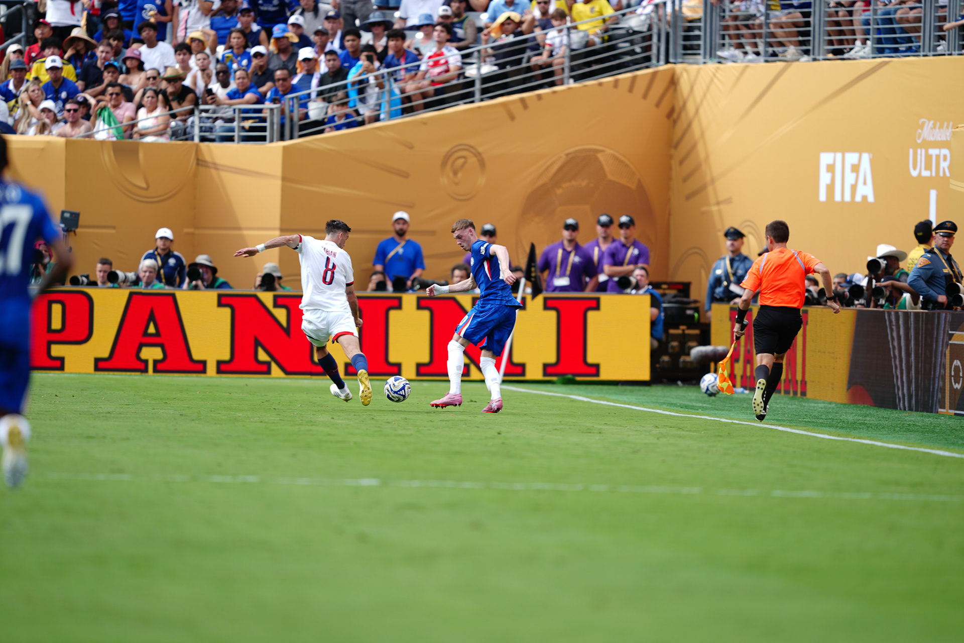 Chelsea FC logró el primer título de Copa Mundial de Clubes FIFA en la historia y un récord de 3-0 al derrotar al Paris Saint-Germain en la primera final organizada por la FIFA en territorio estadounidense, jugado en el METLIFE STADIUM de New Jersey.