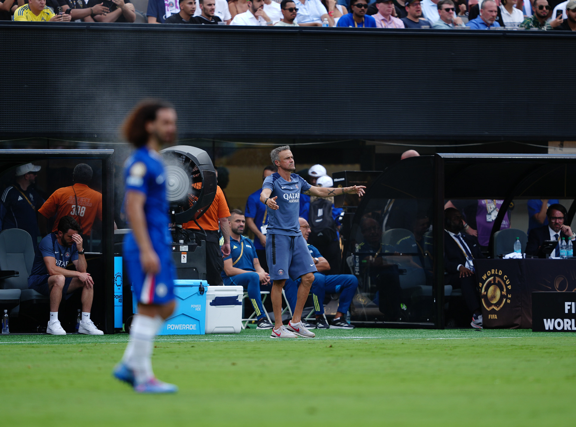 Chelsea FC logró el primer título de Copa Mundial de Clubes FIFA en la historia y un récord de 3-0 al derrotar al Paris Saint-Germain en la primera final organizada por la FIFA en territorio estadounidense, jugado en el METLIFE STADIUM de New Jersey.