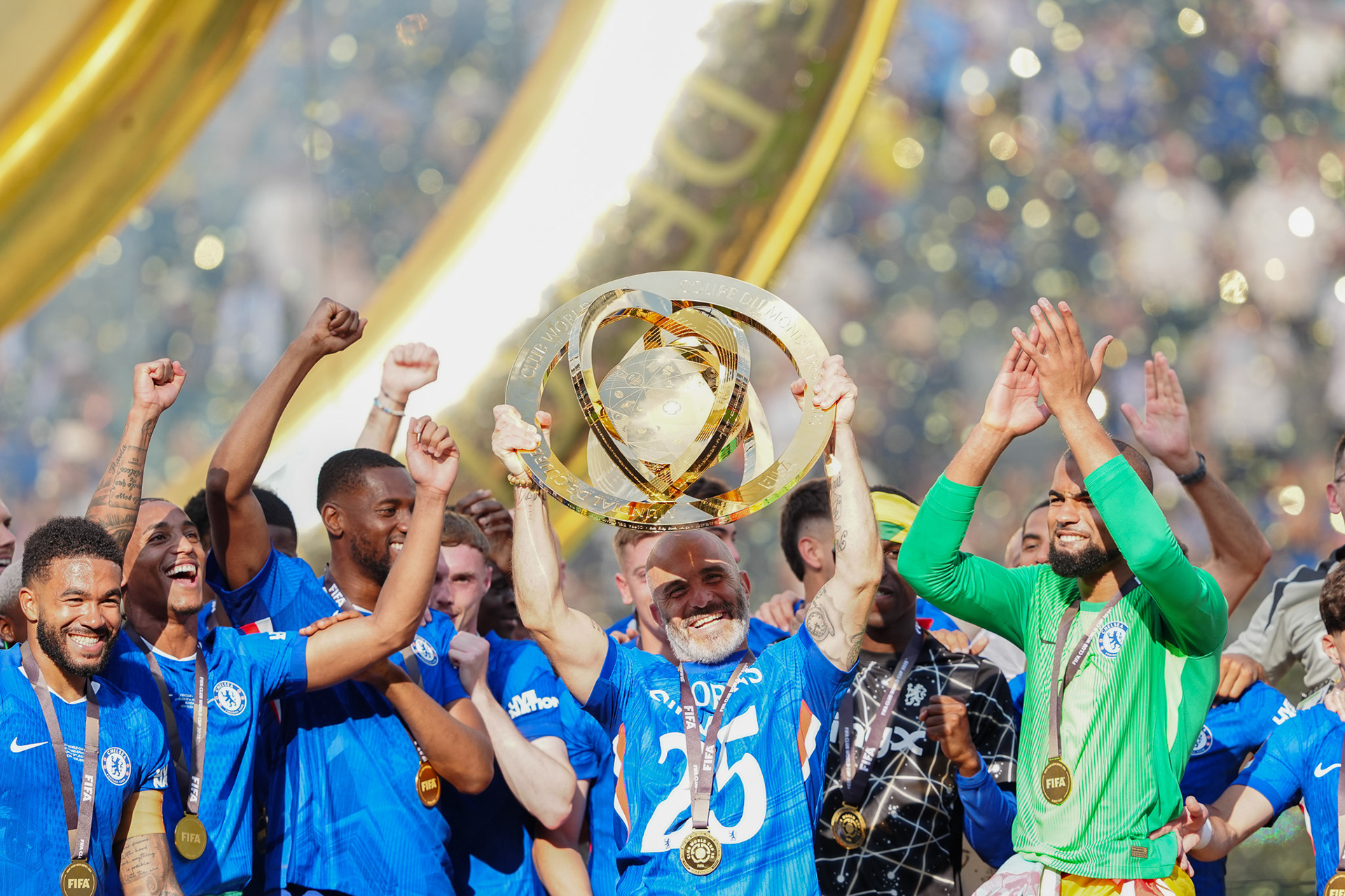 Chelsea FC logró el primer título de Copa Mundial de Clubes FIFA en la historia y un récord de 3-0 al derrotar al Paris Saint-Germain en la primera final organizada por la FIFA en territorio estadounidense, jugado en el METLIFE STADIUM de New Jersey.