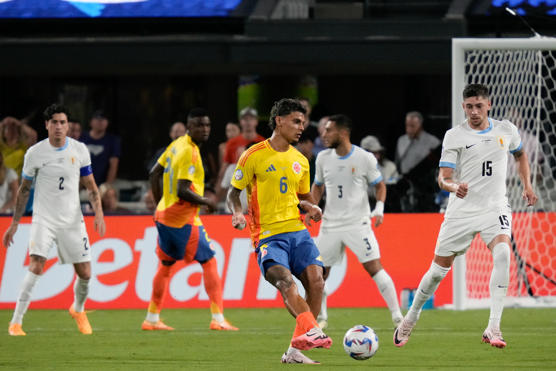 Colombia vs. Uruguay — Copa América Semifinal, 2024. A fierce battle under the lights, where intensity and character defined every minute. Colombia faced Uruguay in a hard-fought semifinal marked by passion, tactical discipline, and unwavering determination — a performance that reflected the heart of a nation dreaming of the final stage.