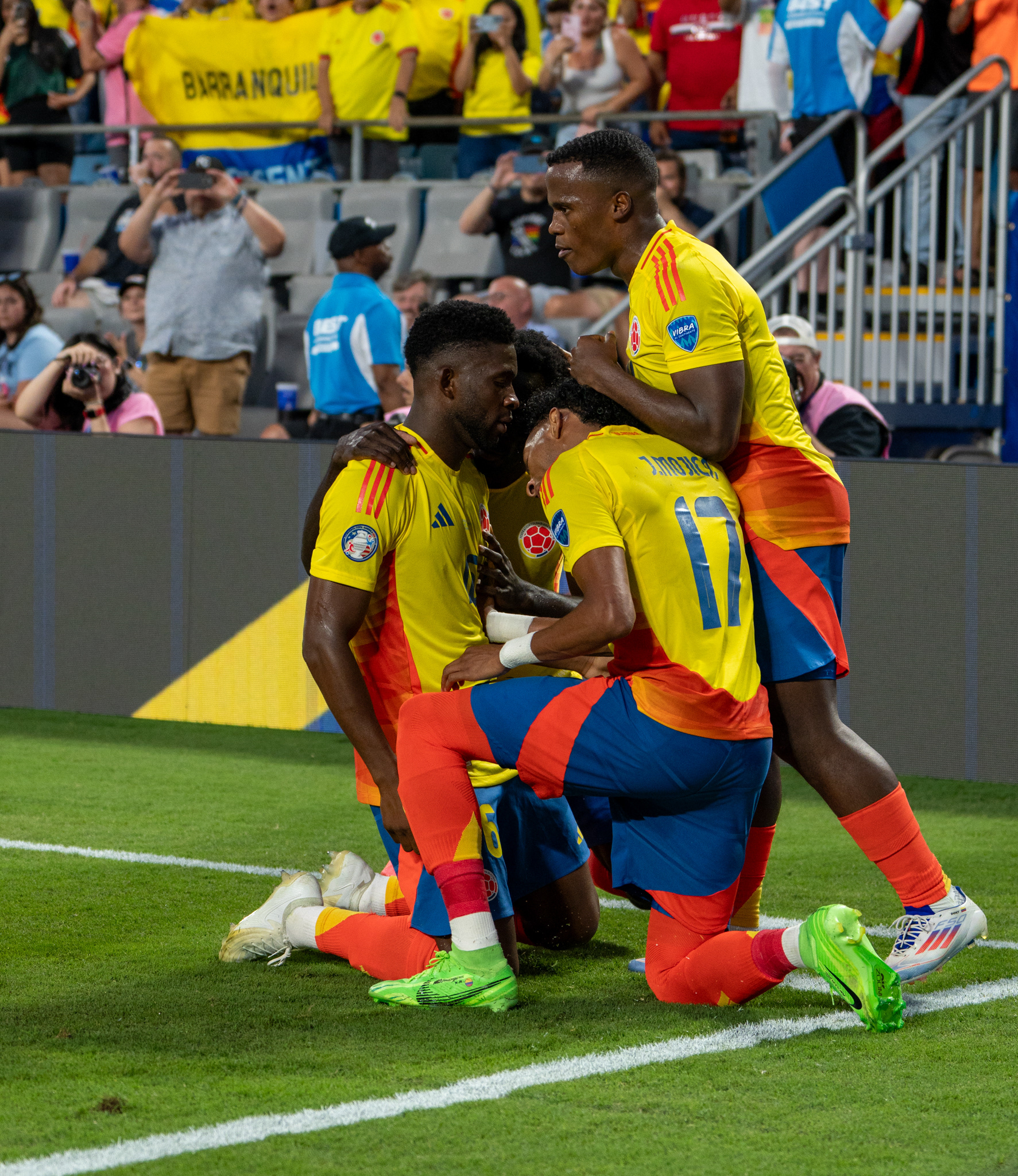 Colombia vs. Uruguay — Copa América Semifinal, 2024. A fierce battle under the lights, where intensity and character defined every minute. Colombia faced Uruguay in a hard-fought semifinal marked by passion, tactical discipline, and unwavering determination — a performance that reflected the heart of a nation dreaming of the final stage.