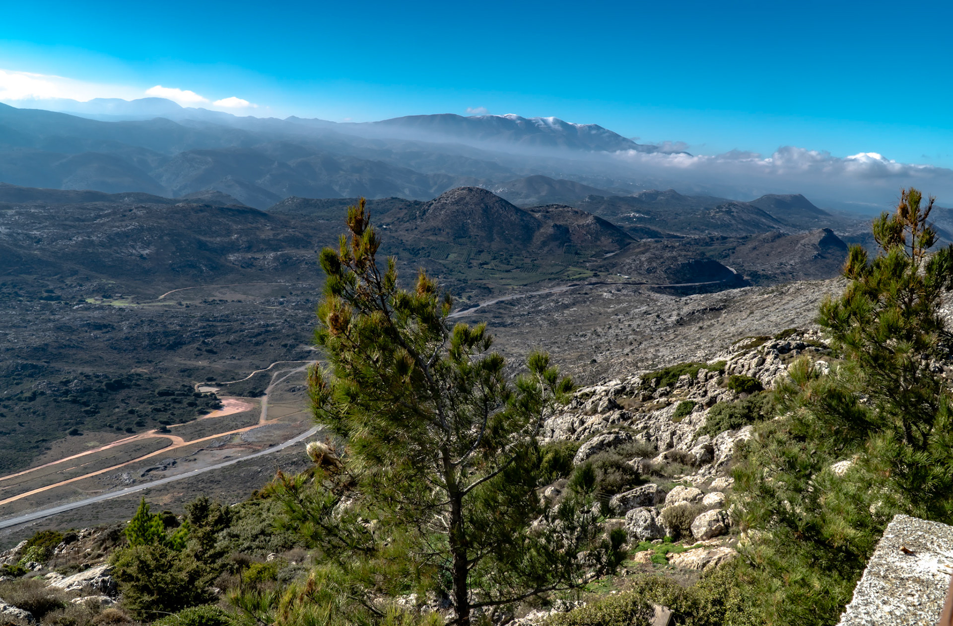 Psiloritis Over the clouds