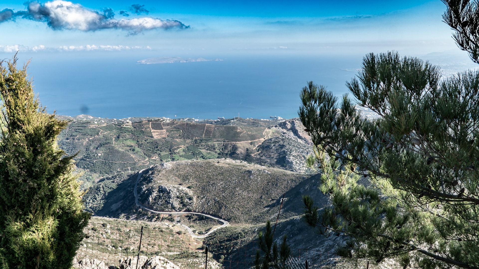 Linoperamata view Over Strouboulas