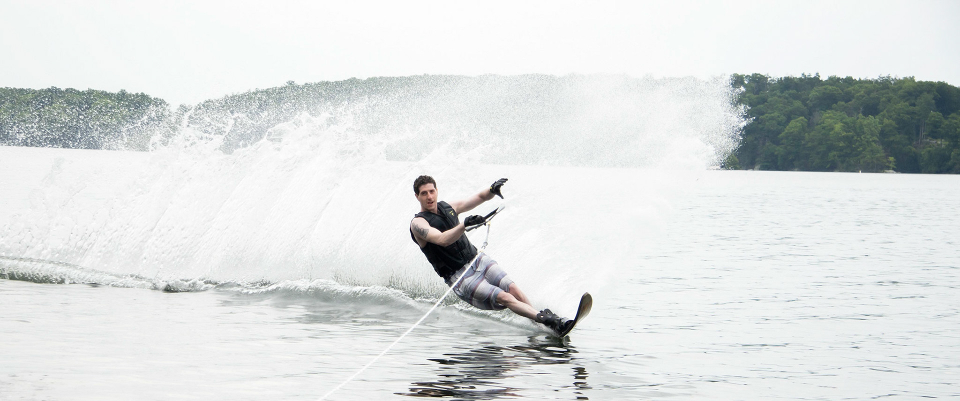 Water skiing on Candlewood Lake