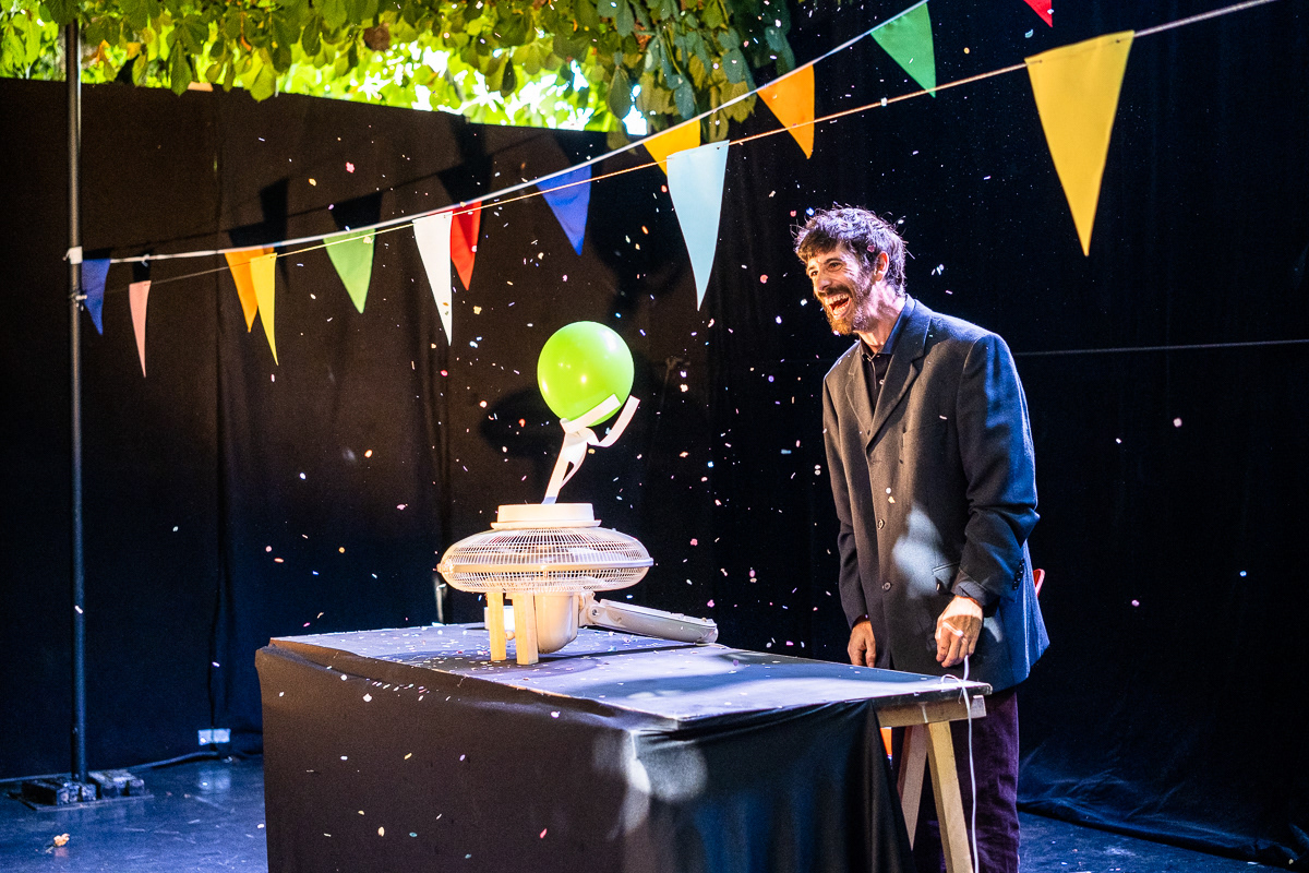 Théâtre de Papier © Jessy Marchetti 