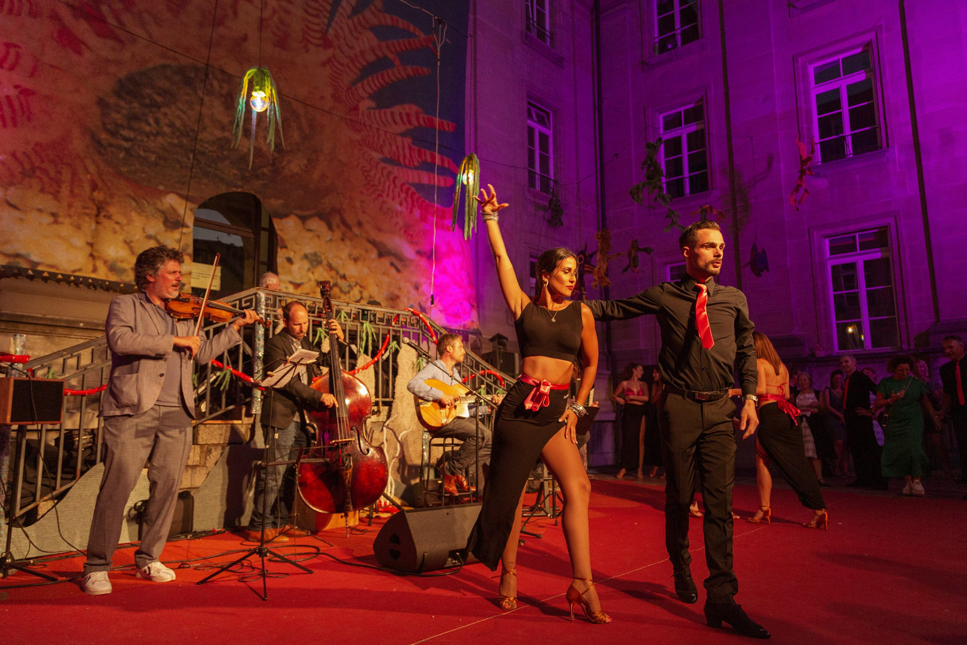 Académie Lucky Dance, Echoes of Django © Eddie Taz
