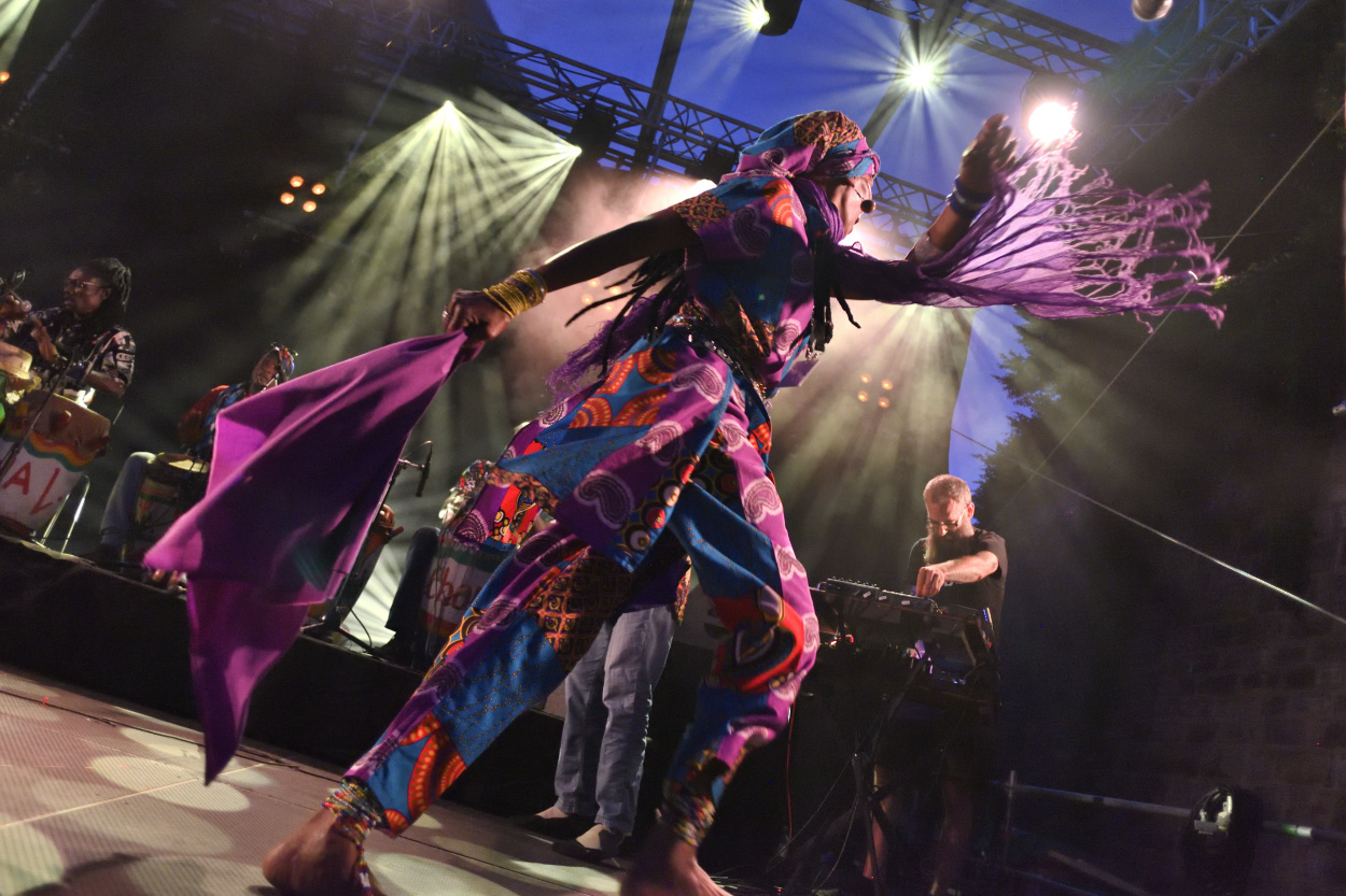 Chouk Bwa and the Angströmers © Gennaro Scotti