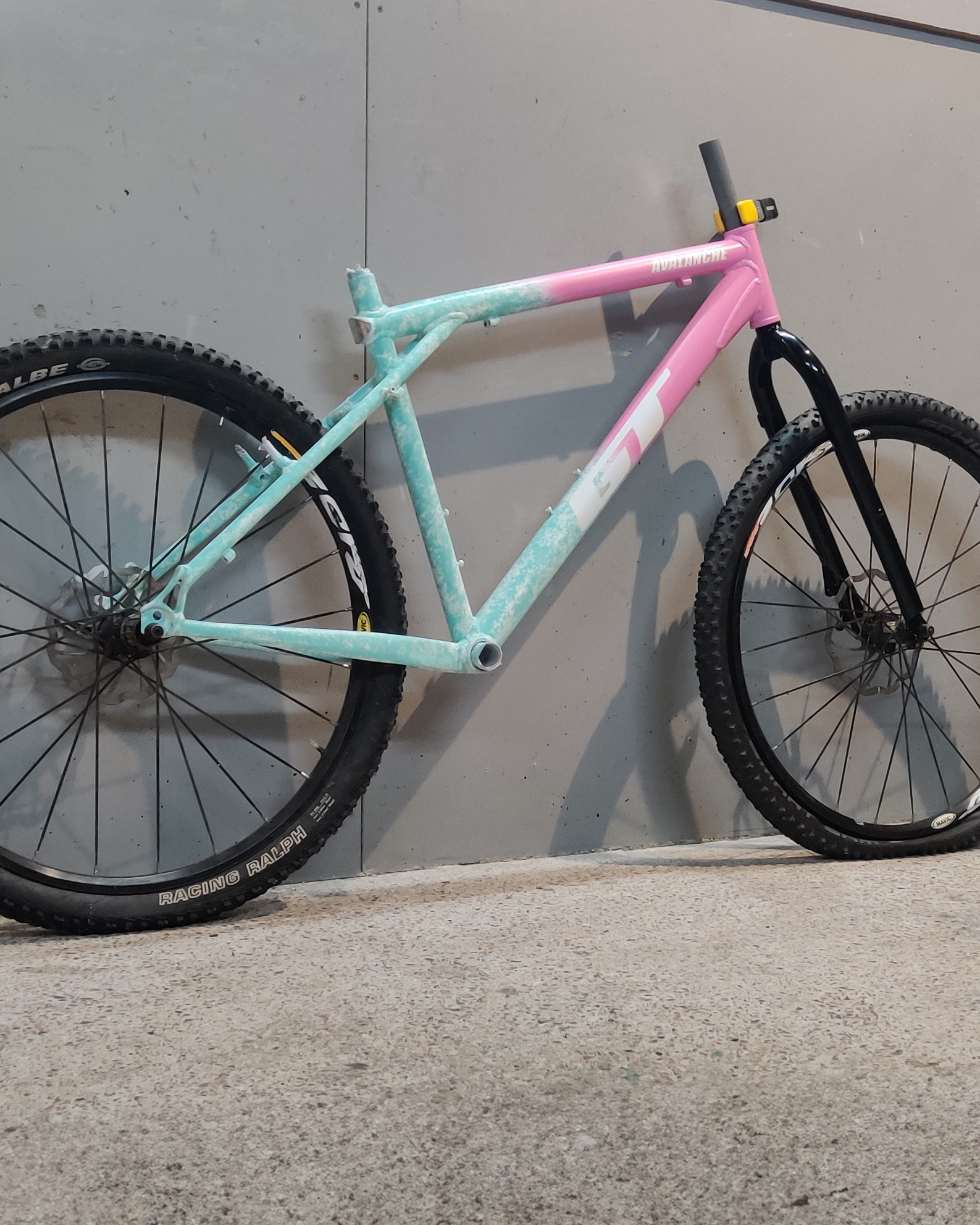 GT Avalanche 1.0