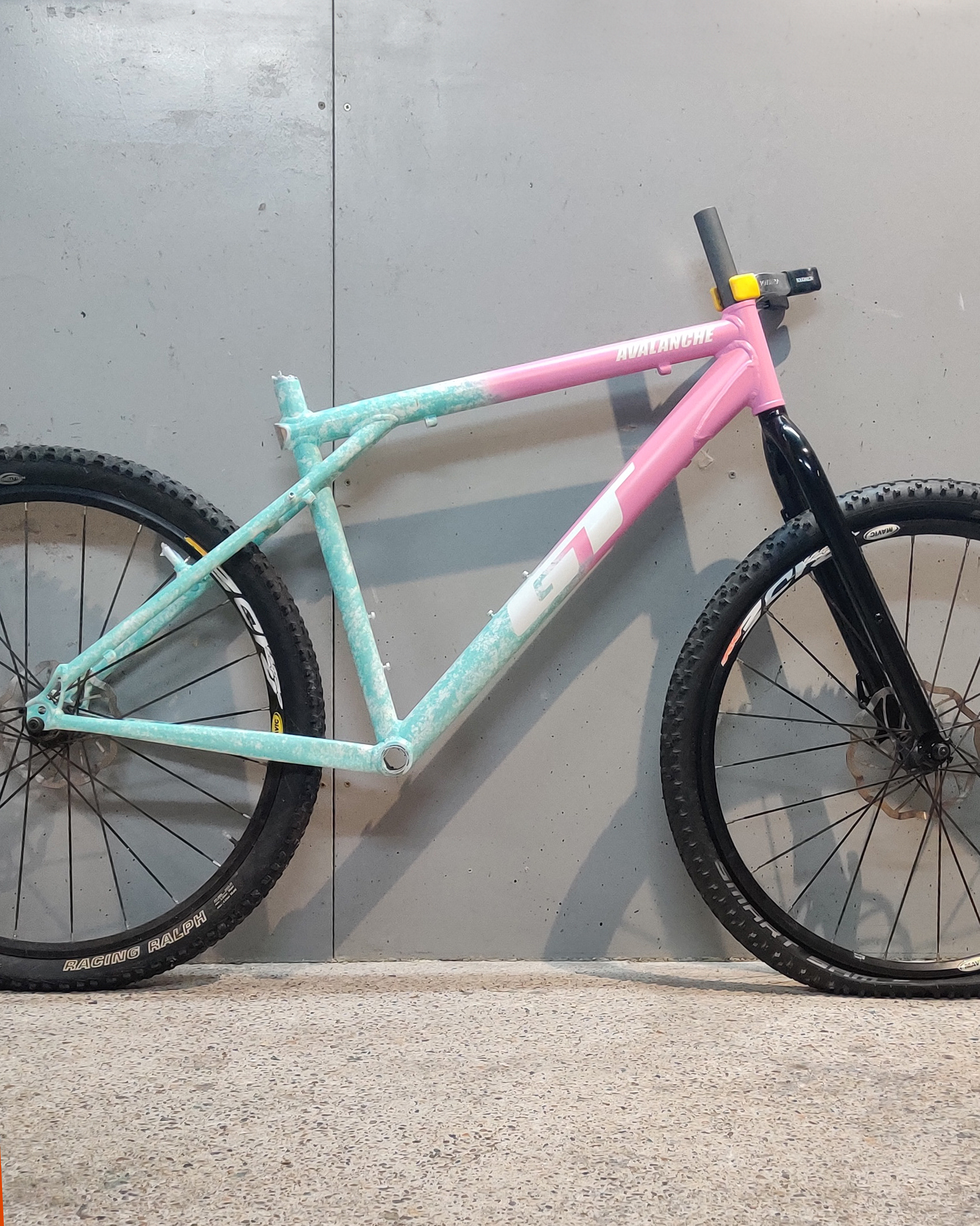GT Avalanche 1.0