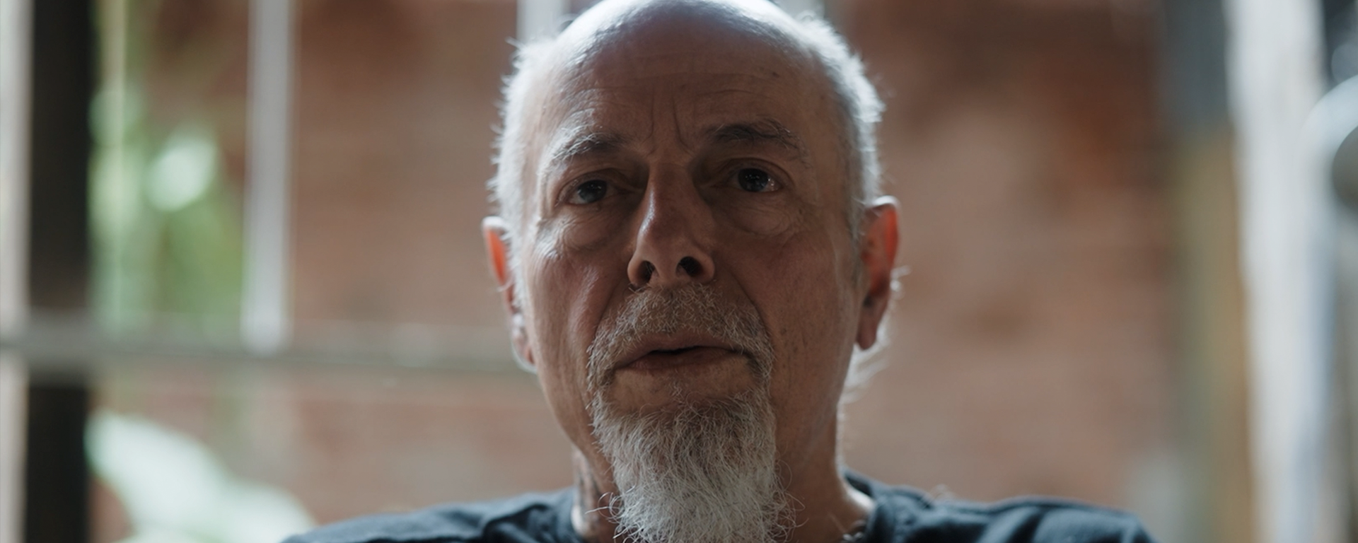 DOCUMENTAIRE