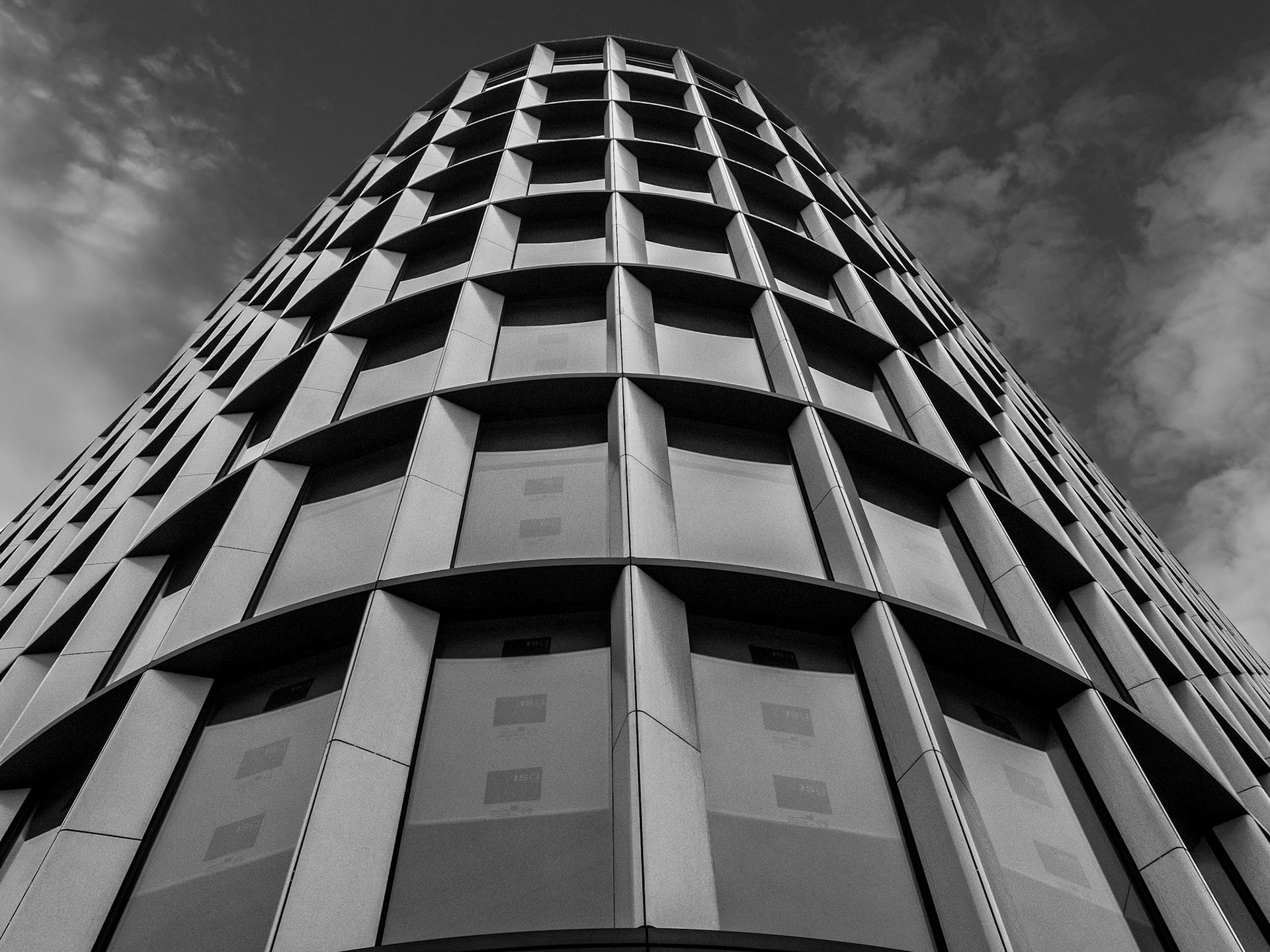 33Central London