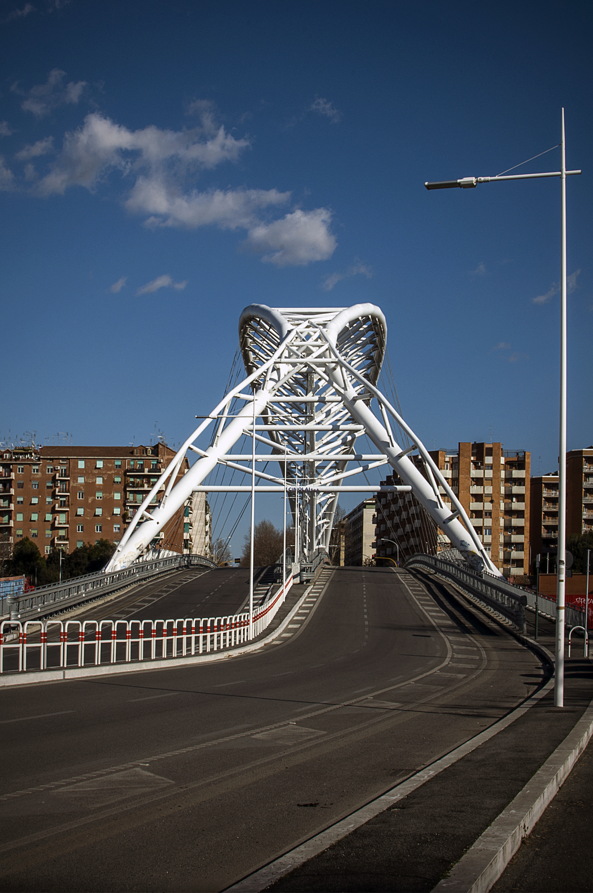 Roma, Ponte Settimia Spizzichino - Garbatella