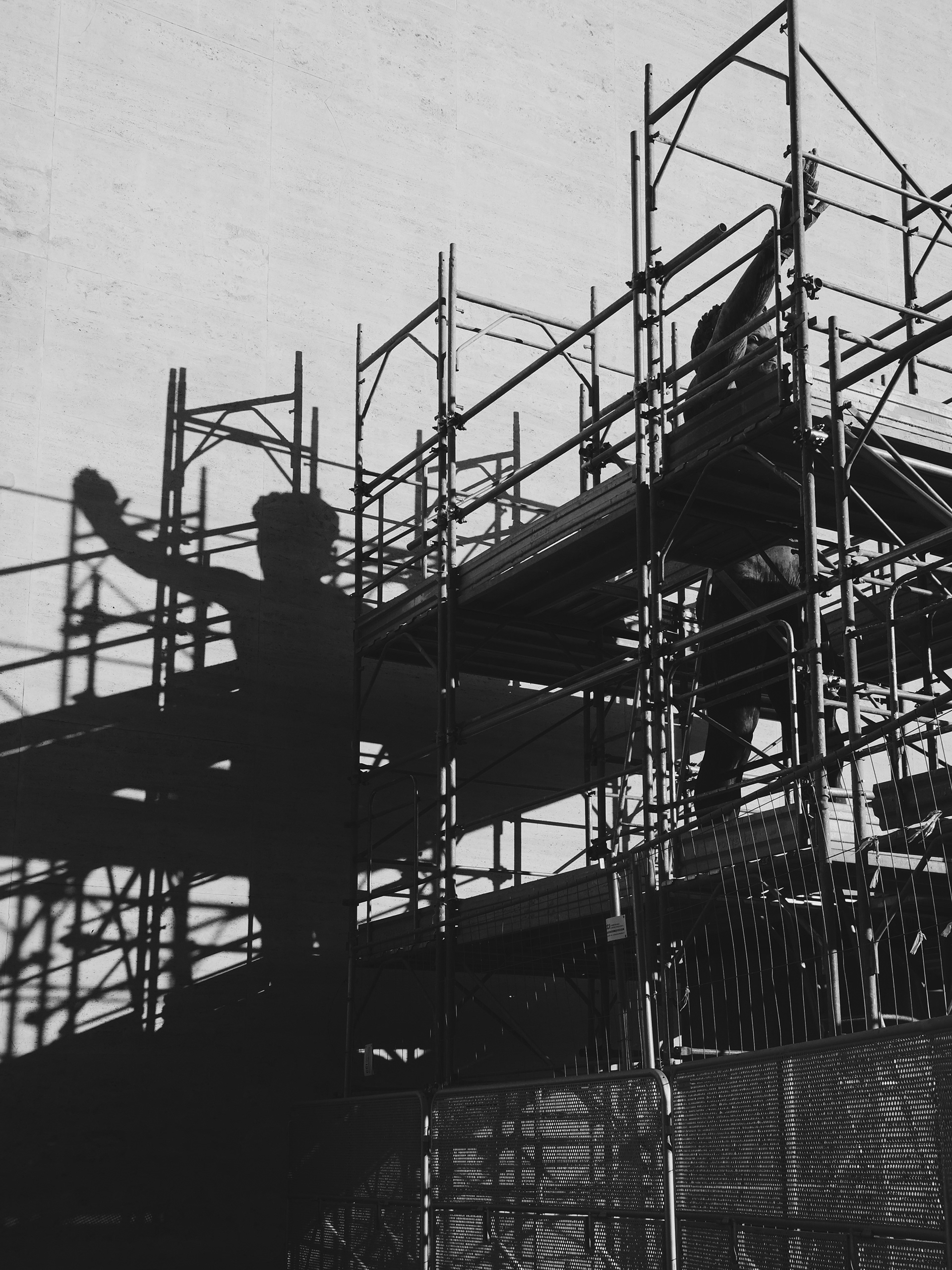 Pezzi di città B/N 15 Lug 2025