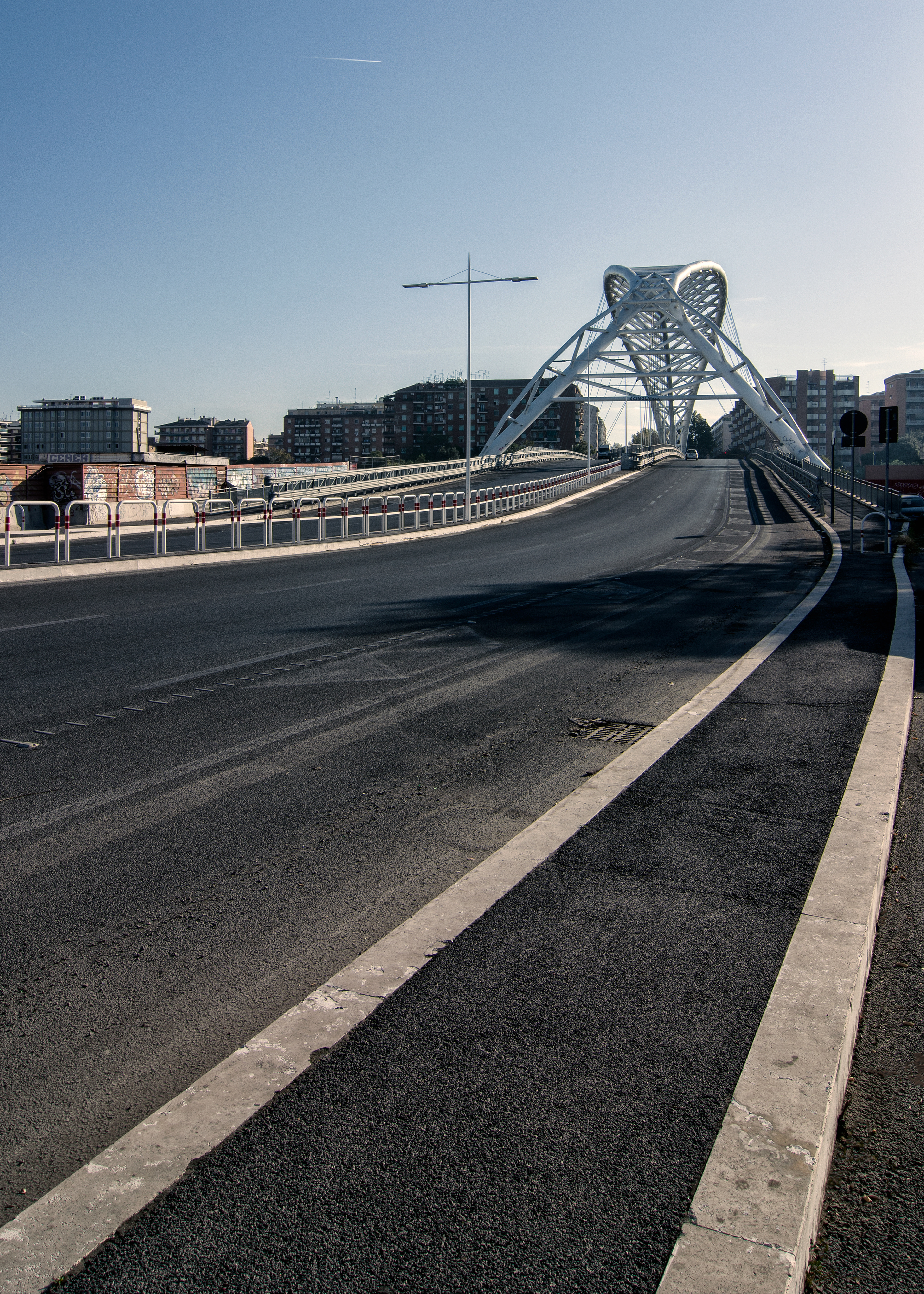 Roma, Ponte Settimia Spizzichino - Garbatella