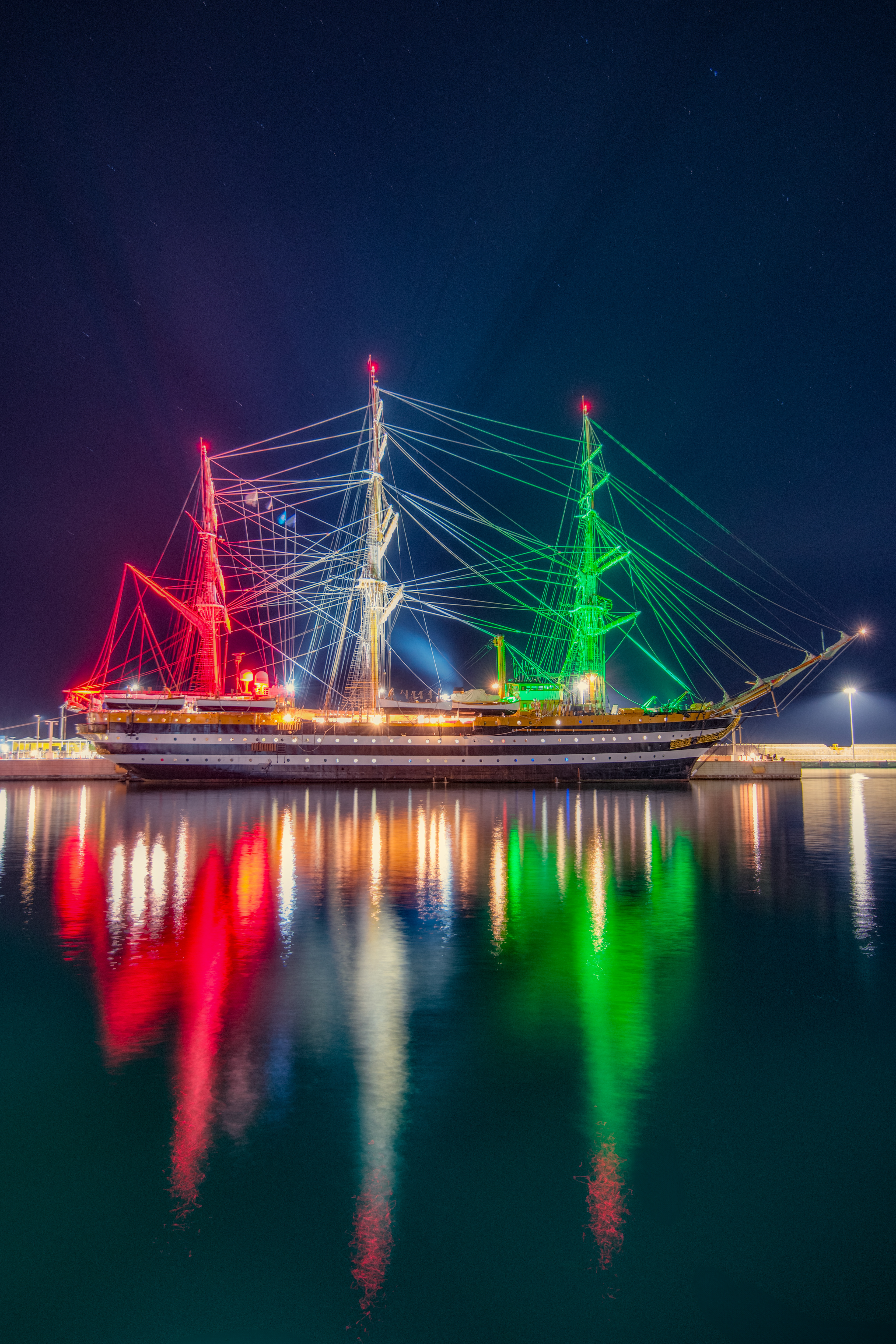 Amerigo Vespucci a Civitavecchia RM Mag2025