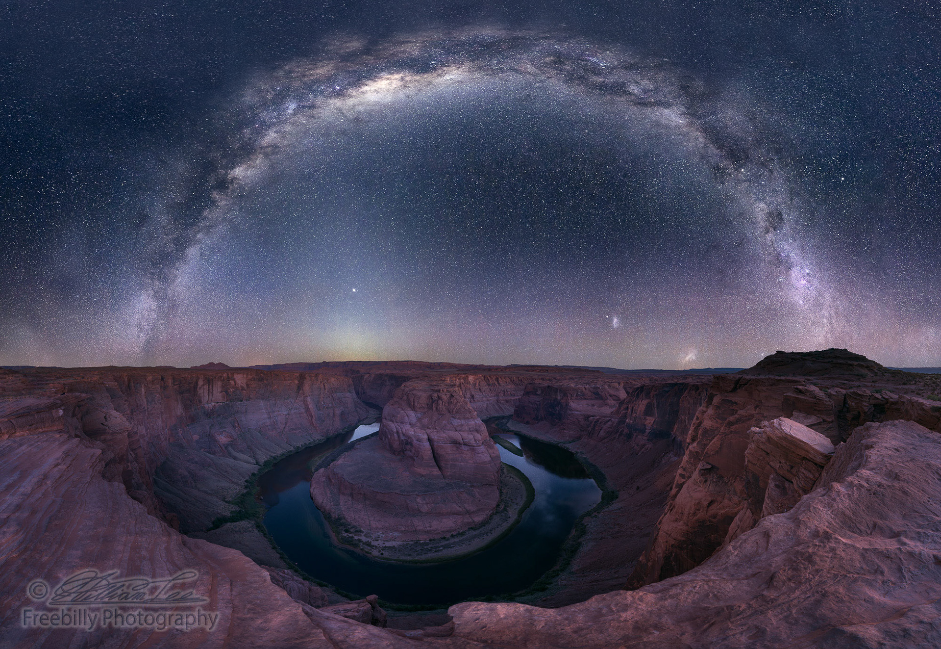 This is the Horseshoe Bend panoramic view with fineart milky way