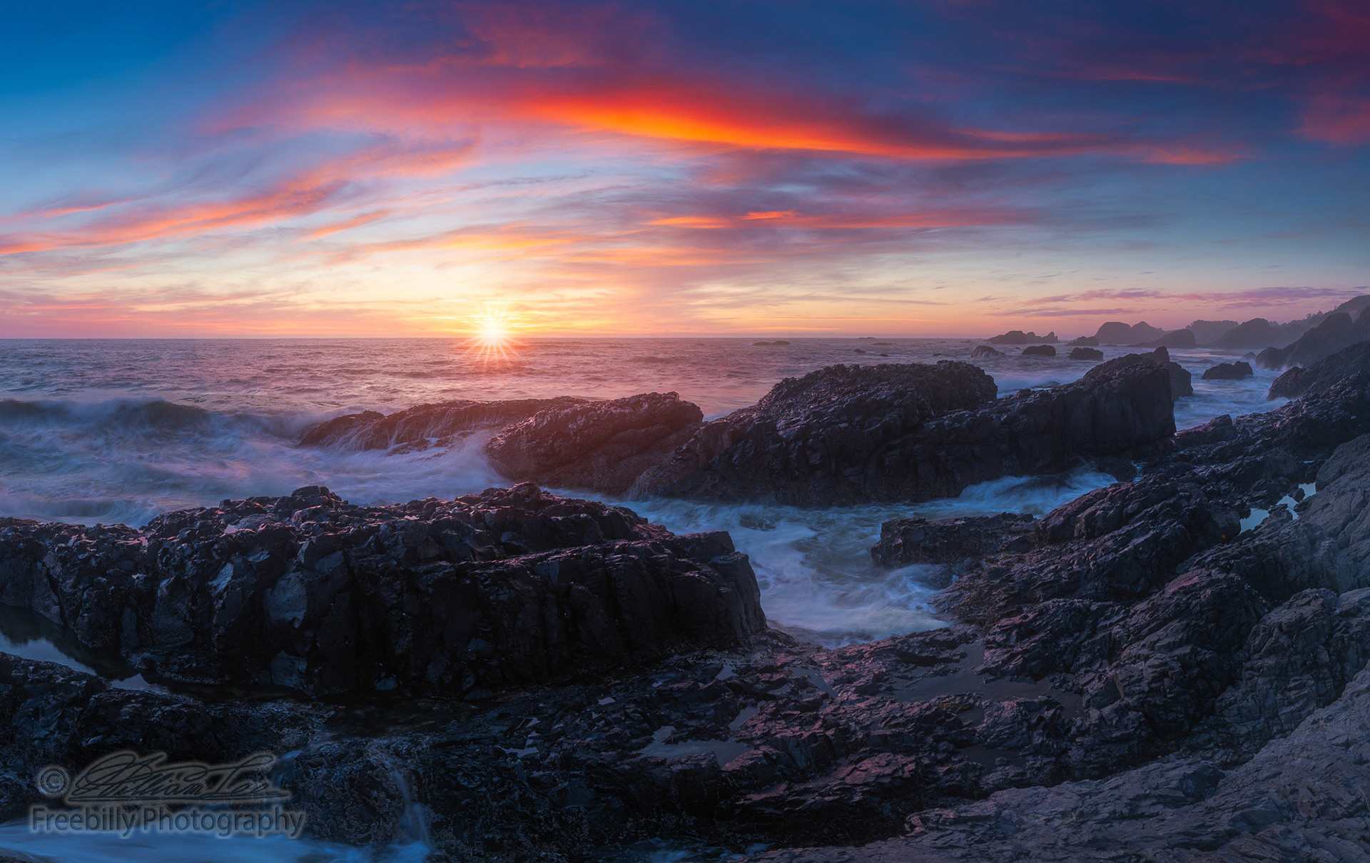 This is a photograph of the Oregon coast summer sunset