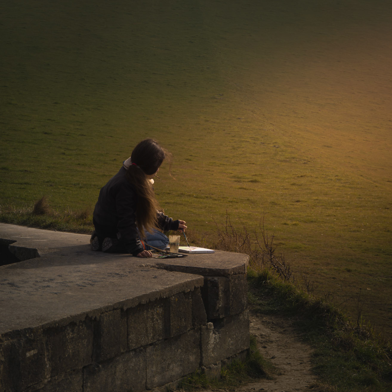 Girl drawing the landscape, Escalles, France