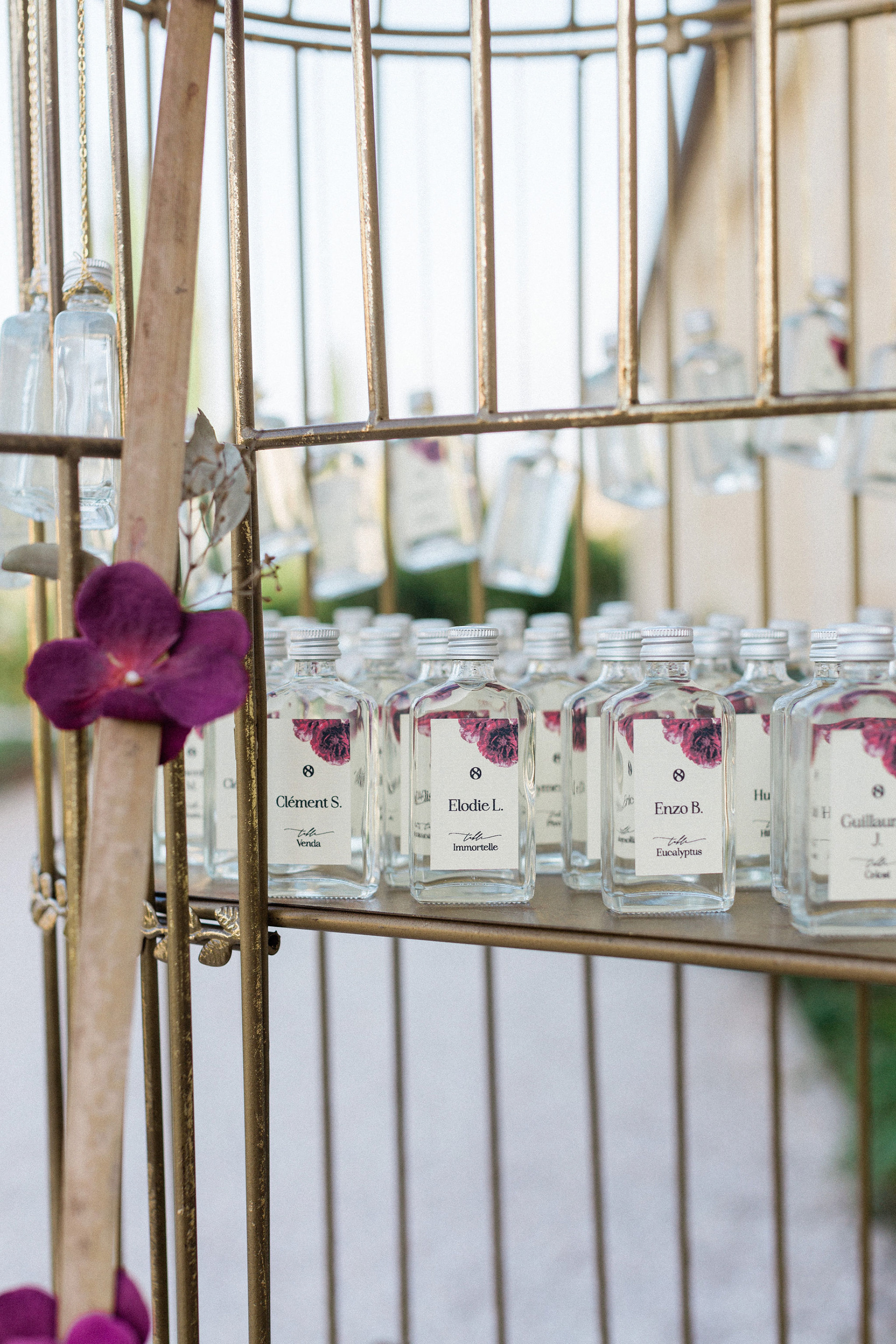 PLAN DE TABLE ET ESCORT CARDS // ETIQUETTES NOMINATIVES