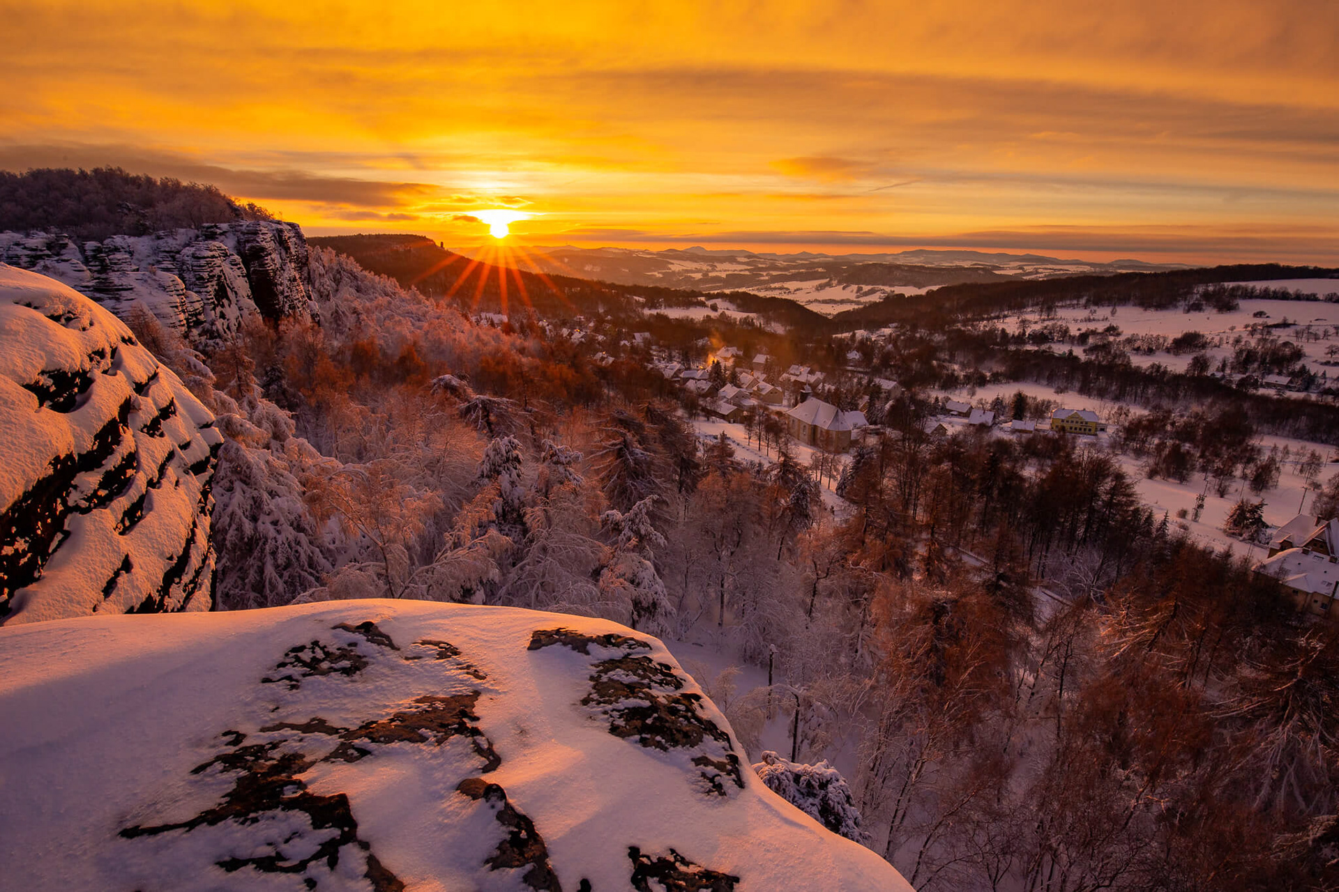 východ slunce, tisá, tisské stěny v zimě, nádherný, fotoobraz východ slunce, chko labské pískovce, labské pískovce, západ slunce, zima