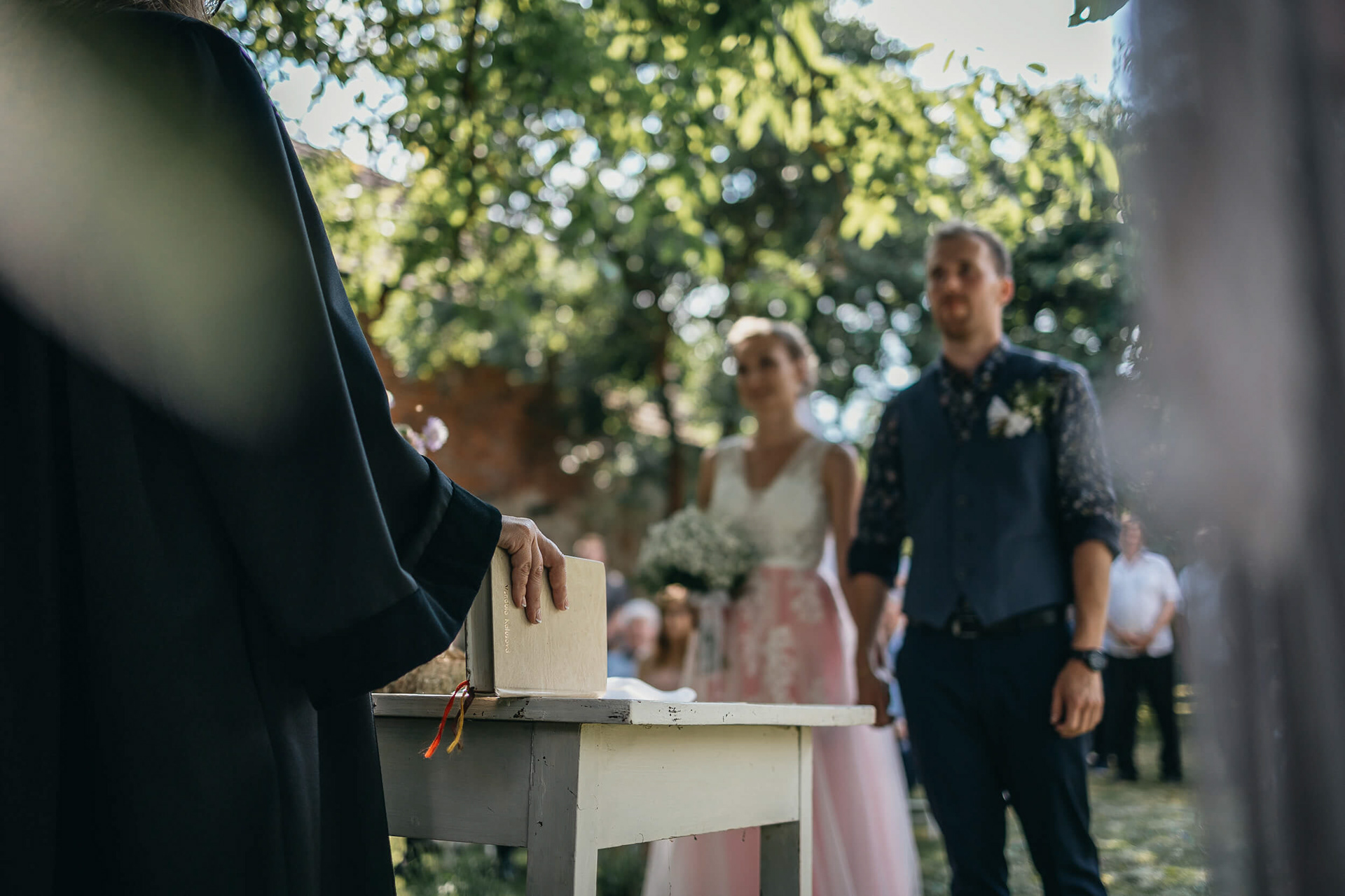 Jednoduše krásná svatba. Kuchtovi 2021