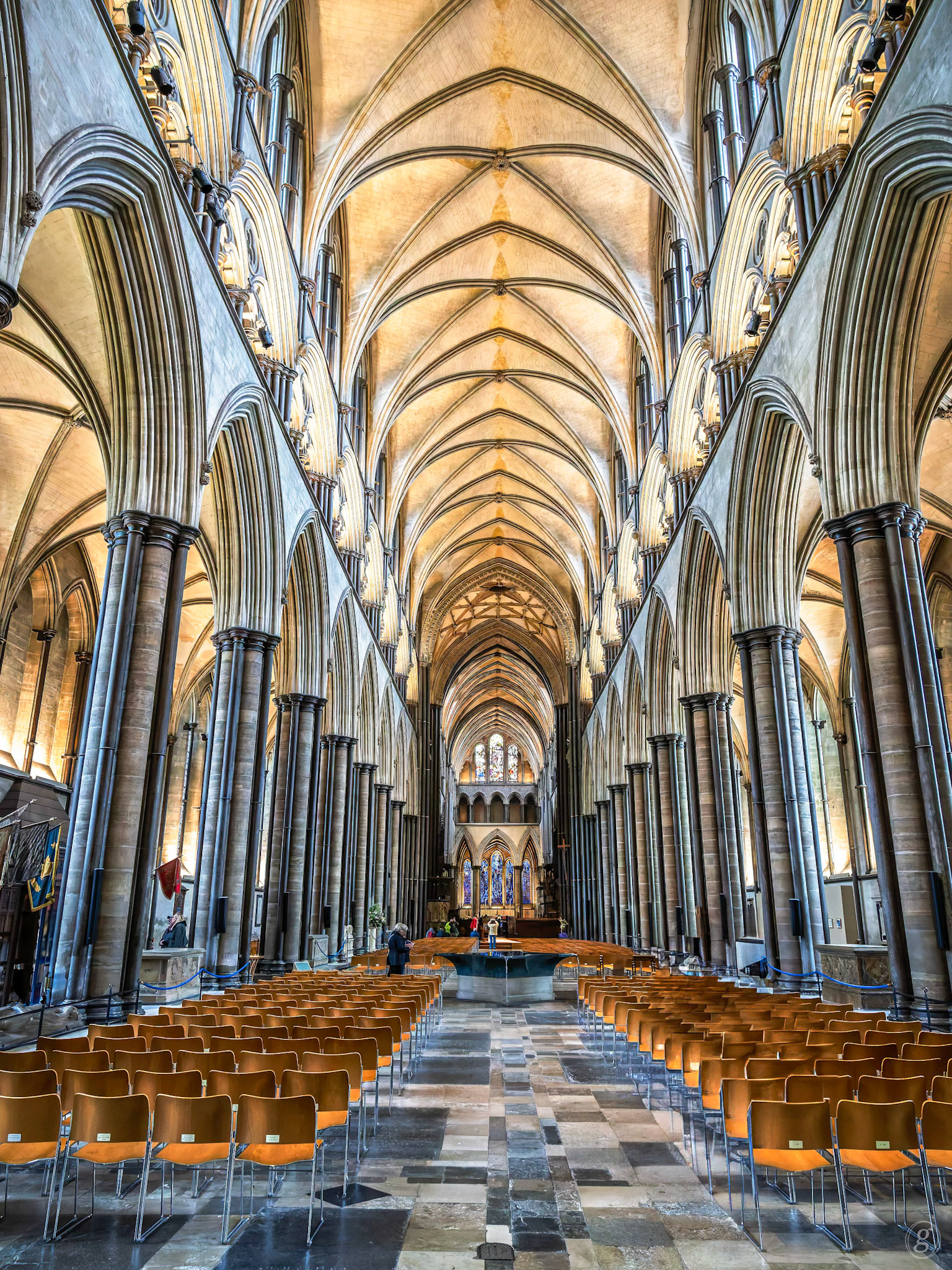 Nave from the West
