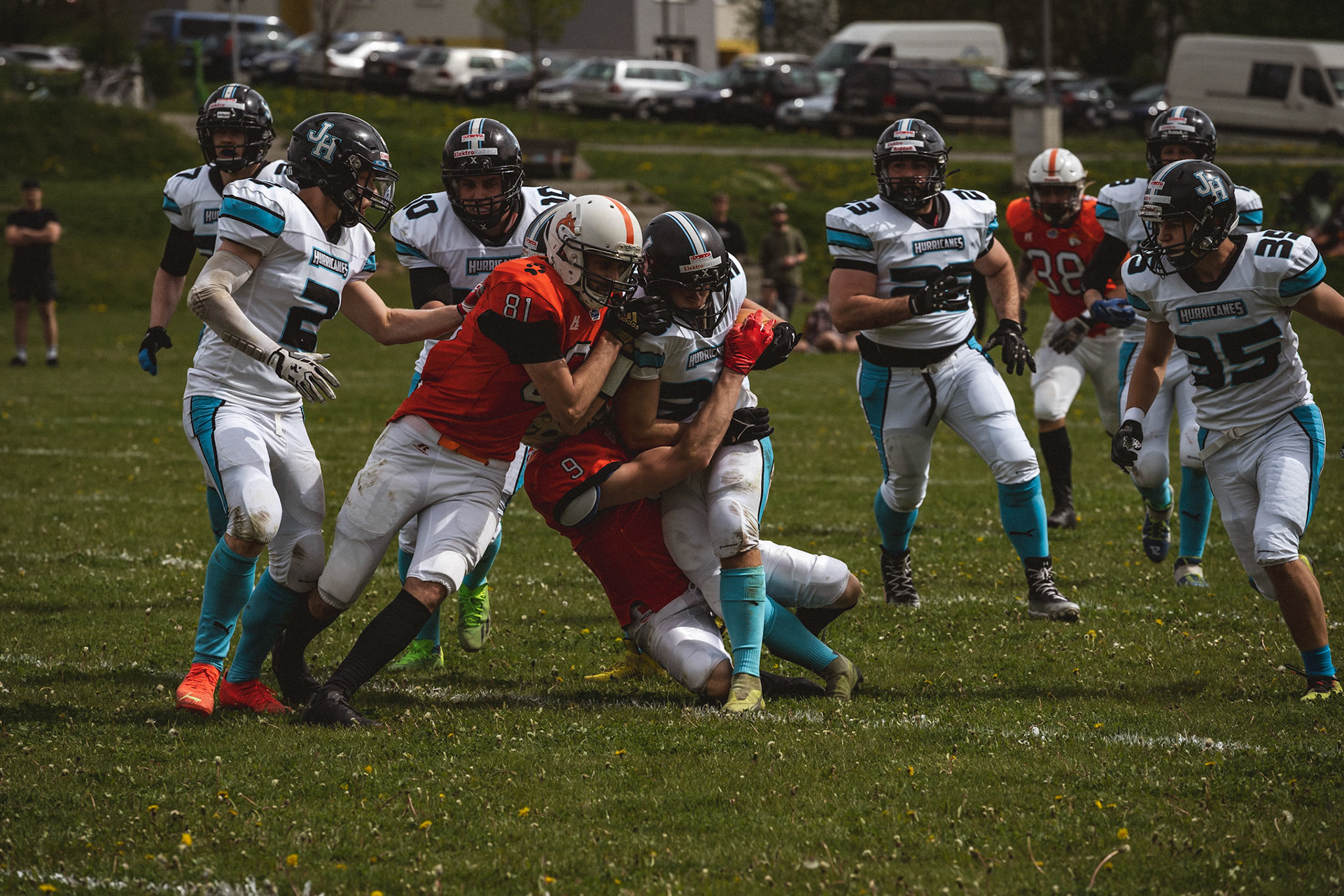 REPORTÁŽ, AMERICKÝ FOTBAL