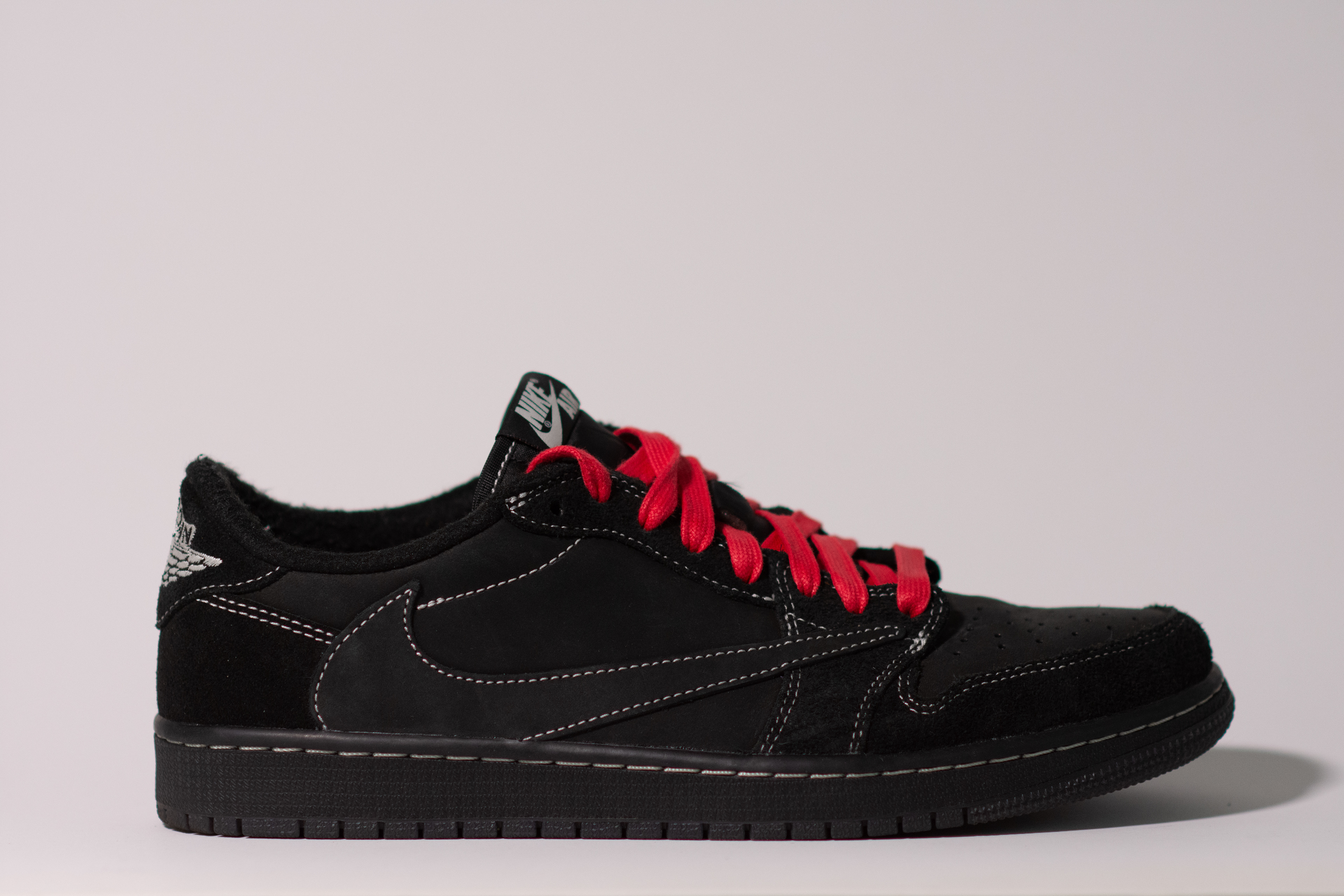 Jordan 1 Low "Travis Scott Black Phantom"