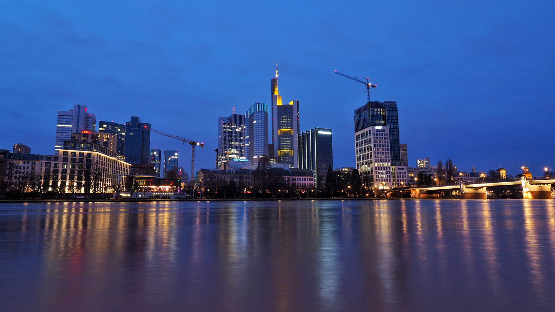Die schönen Seiten des nächtlichen Frankfurts