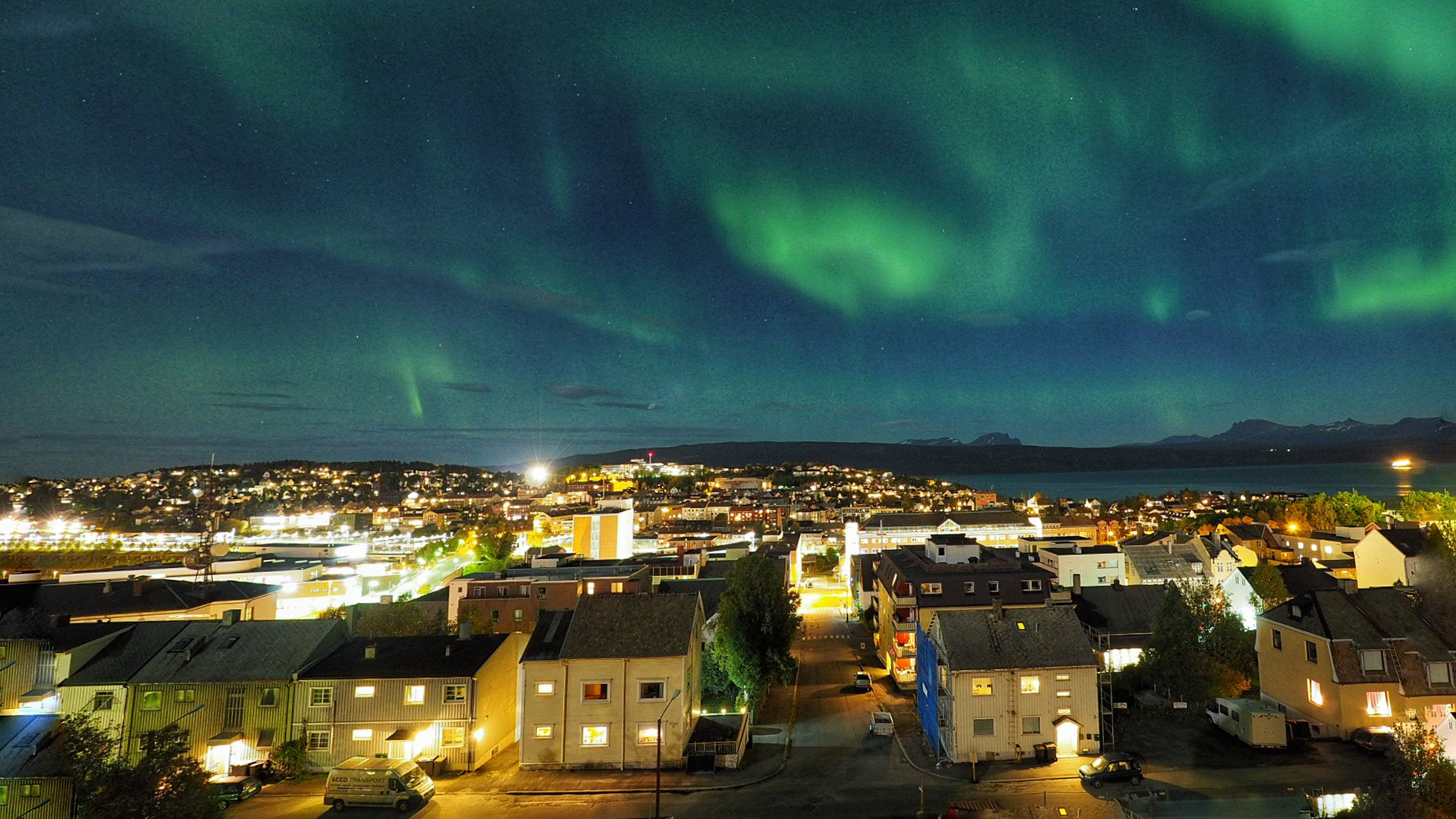 Nordlichert über Narvik