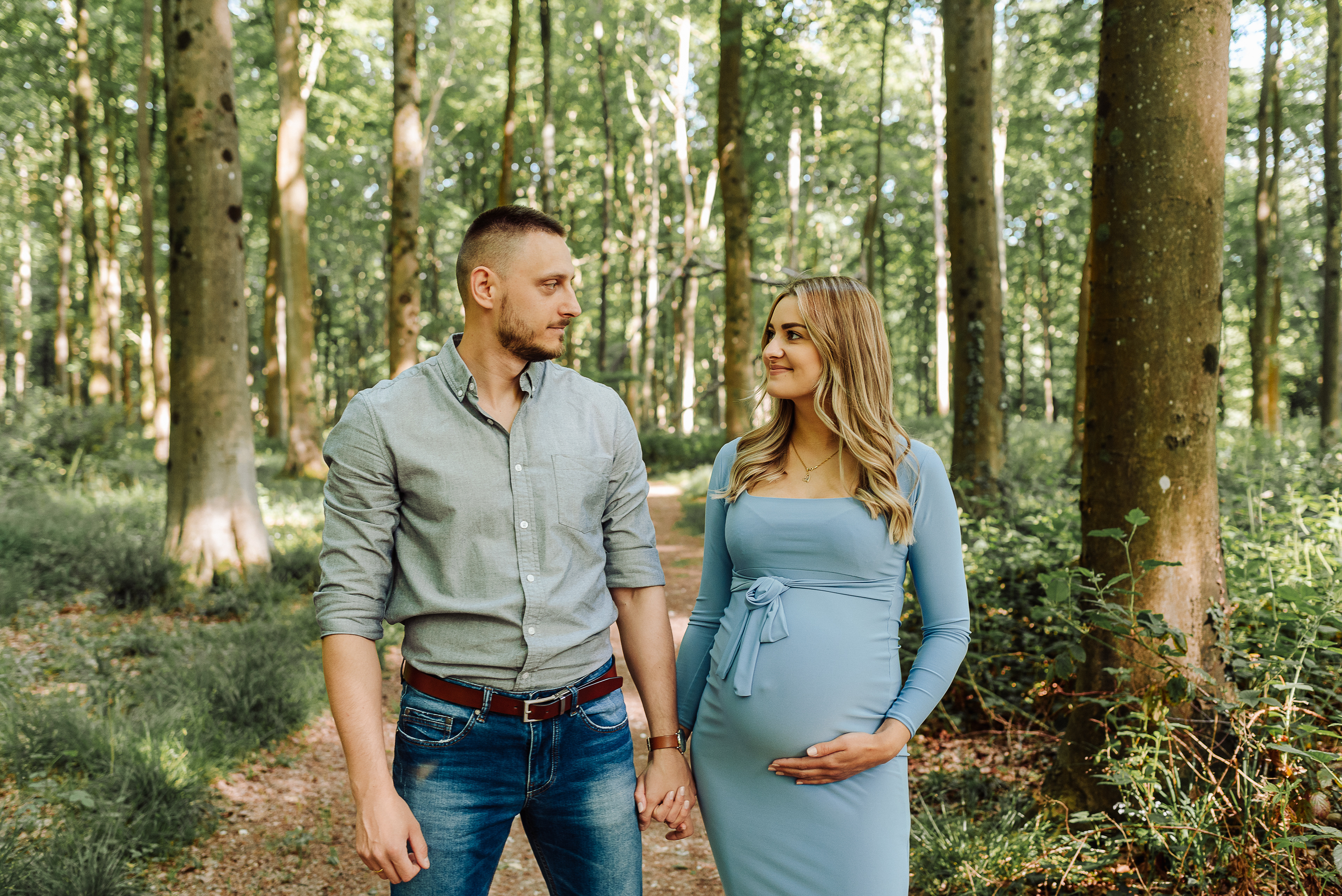 Pregancy photoshoot Andover Ms Monika Clicks